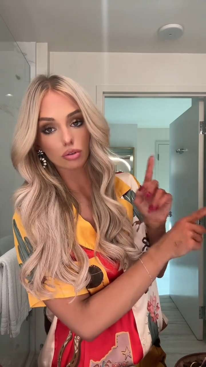 Get dressed with me! 

 #LTKgrwm #LTKootd