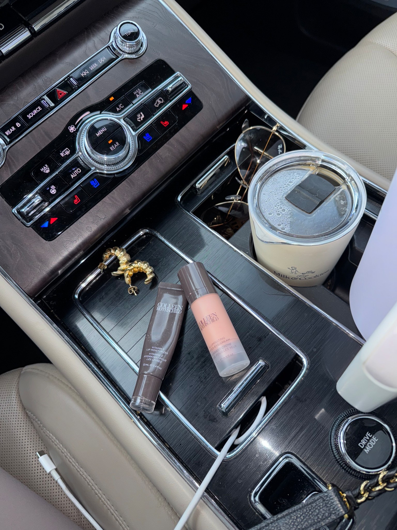 Monday lifesavers from @ColleenRothschild! Use code DOUBLESHOT20! for 20% off! 🤍 #CRPartner