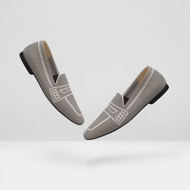 Square-Toe Patterned Loafers-Pale Grey | VIVAIA