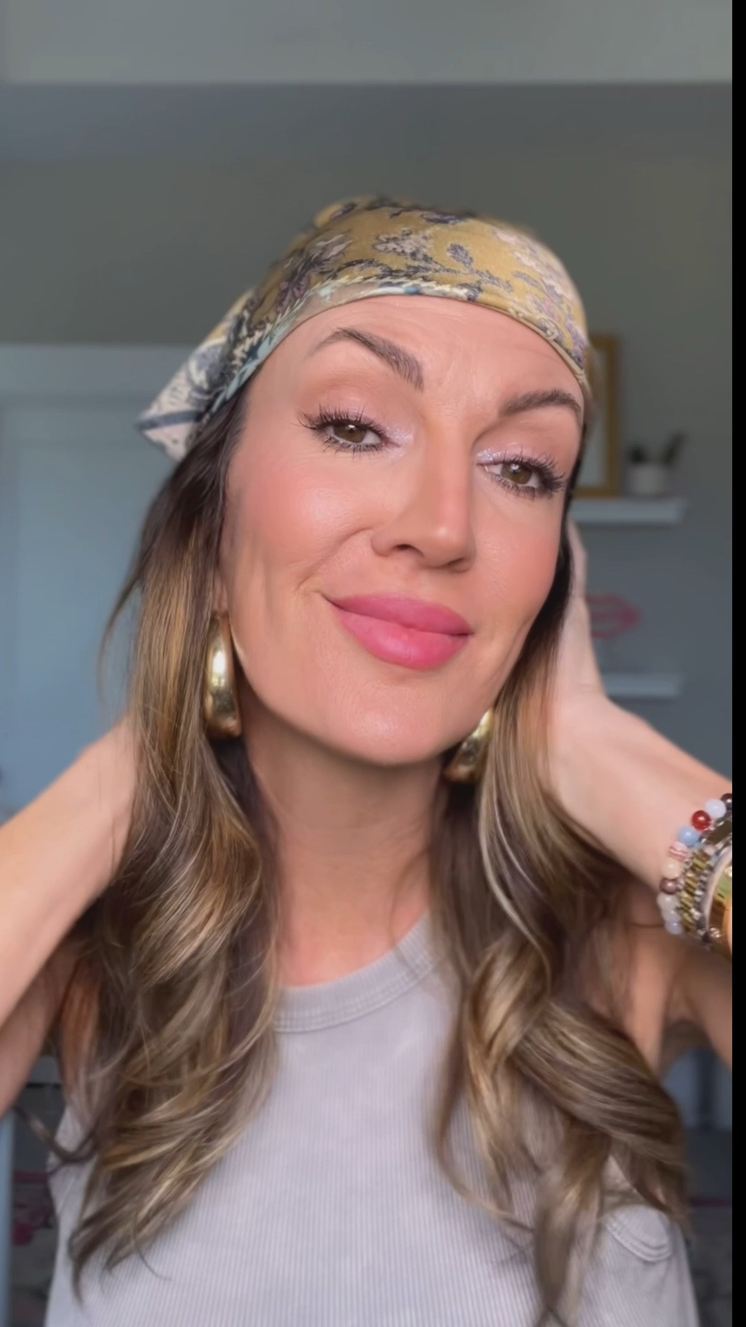 🤩My soft eyeliner techniques for aging eye beds. // shadow sticks in “gleamwood” and “blue ice” // cheeks : rose latte // lips : sucette

#LTKgrwm #LTKmorningroutine #LTKBeauty