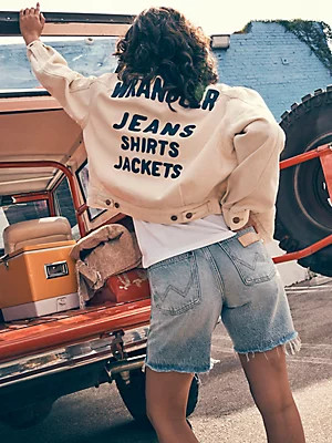 Women's Cowboy Mid-Length Short in Stuntman | Wrangler