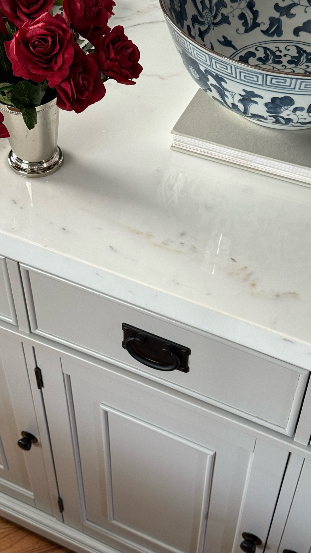 The best budget-friendly, REAL touch, faux red roses… if you’re also going for a Ralph Lauren holiday aesthetic this year.


#LTKHome #LTKSeasonal #LTKHoliday