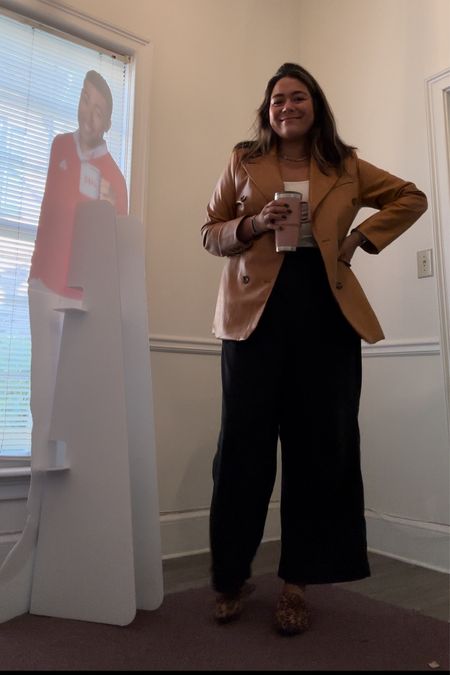 Blazer is Anthropologie last year but tagged similar ones at different price points! #workwear #fallstyle

#LTKworkwear #LTKHoliday #LTKHolidaySale