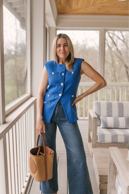 Veronica Beard // Saks 

Loving all things blue this season and @VeronicaBeard is knocking it out of the park with their spring collection. From gorgeous blue hues to denim dresses, you can find my favorites below all available @Saks! #Saks #SaksPartner

Follow my shop @beth.chappo on the @shop.LTK app to shop this post and get my exclusive app-only content!

