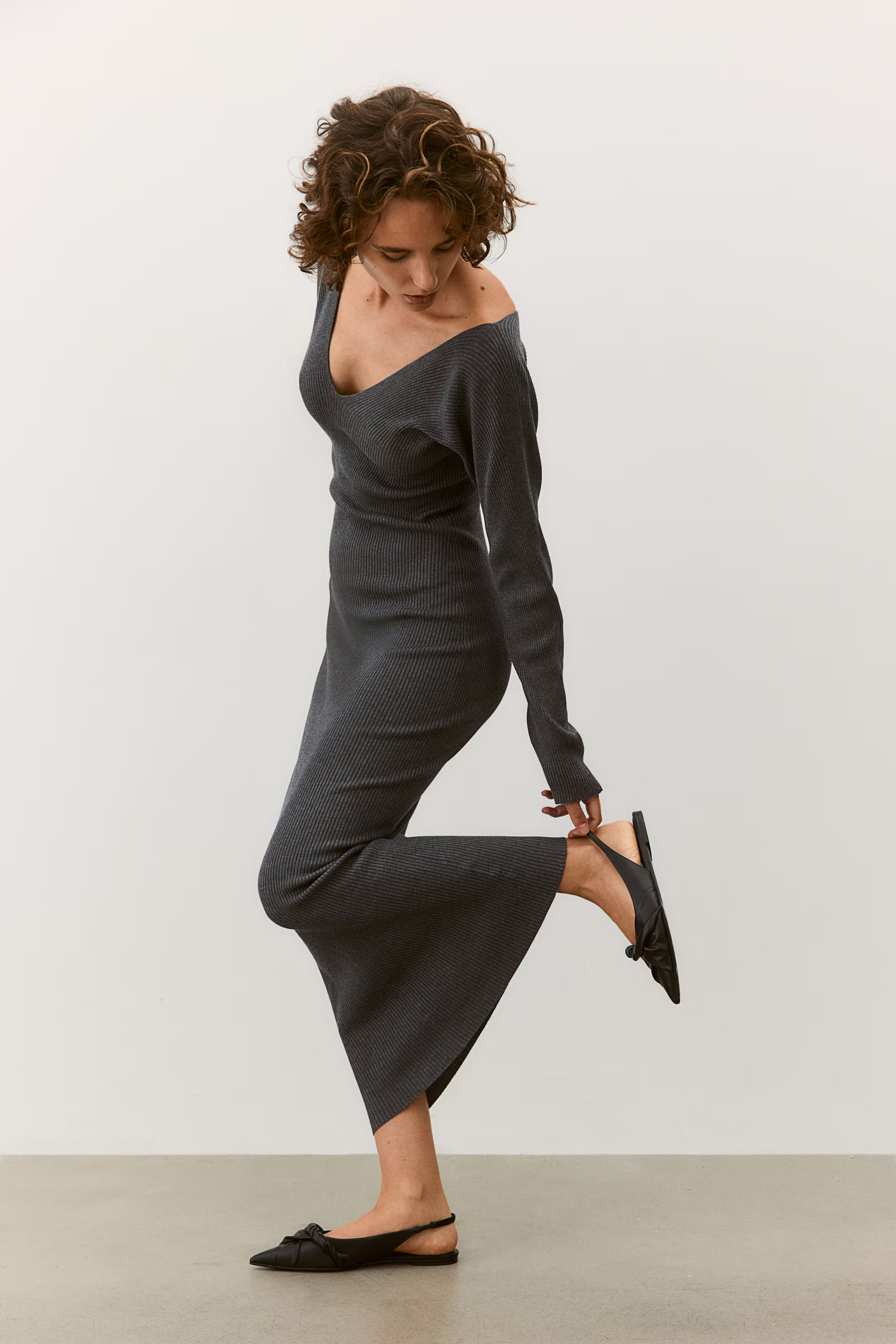 Rib-Knit Bodycon Dress - Black - Ladies | H&M US | H&M (US + CA)