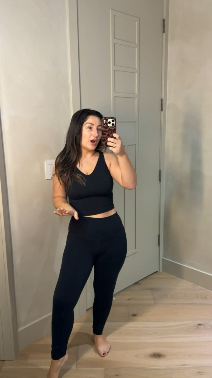 Pilates outfit! 
Top size small
Leggings size small petite 

5’0” 140lbs 
Petite friendly activewear

#LTKootd #LTKActive #LTKPetite