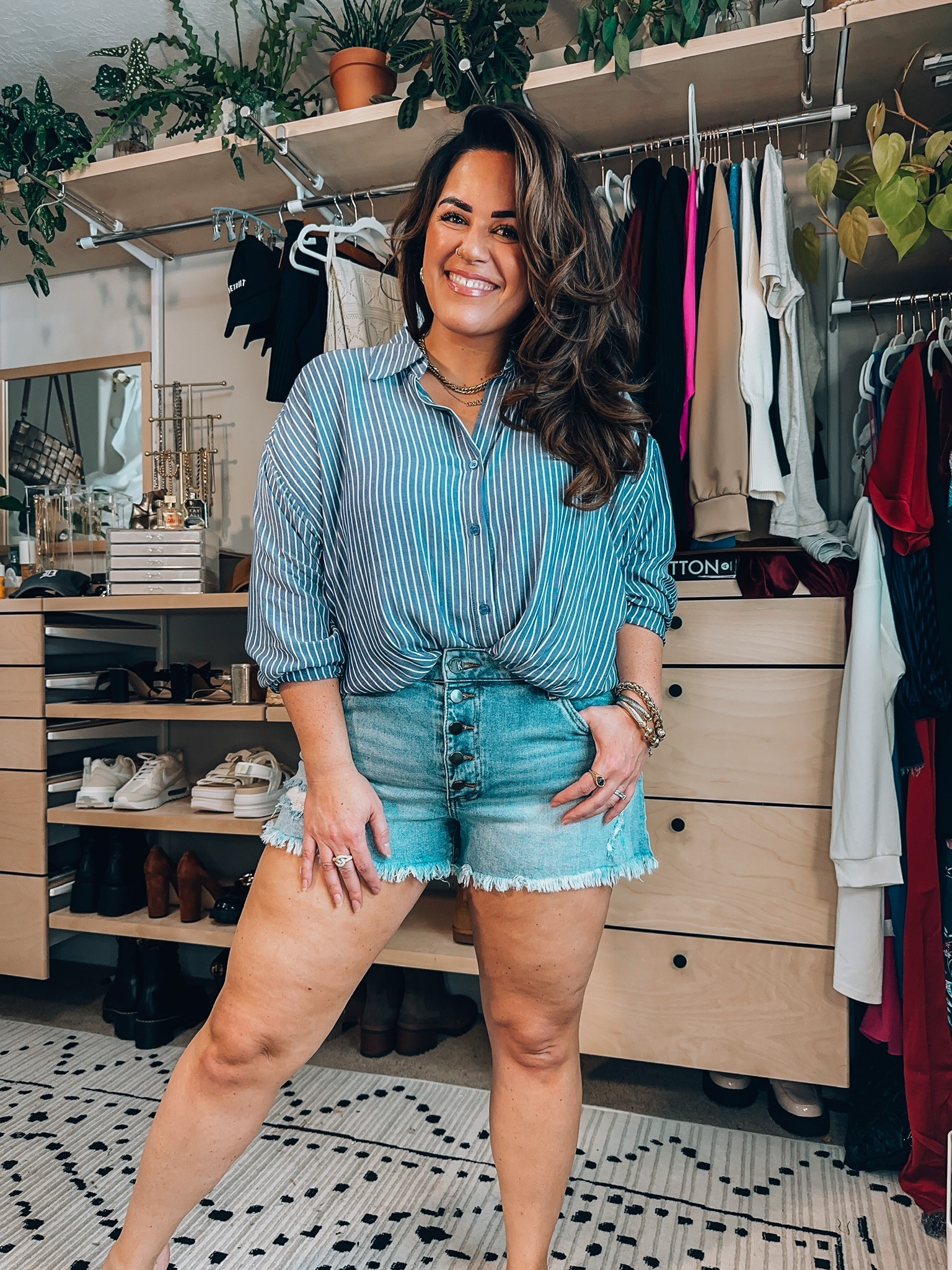 Size 14 | Apple Body Shape | 38 DD | 5'6” - Casual - Denim - Shorts - Midsize - Spring Break - Summer - Pants - Bottoms

#LTKstyletip #LTKFind #LTKSeasonal