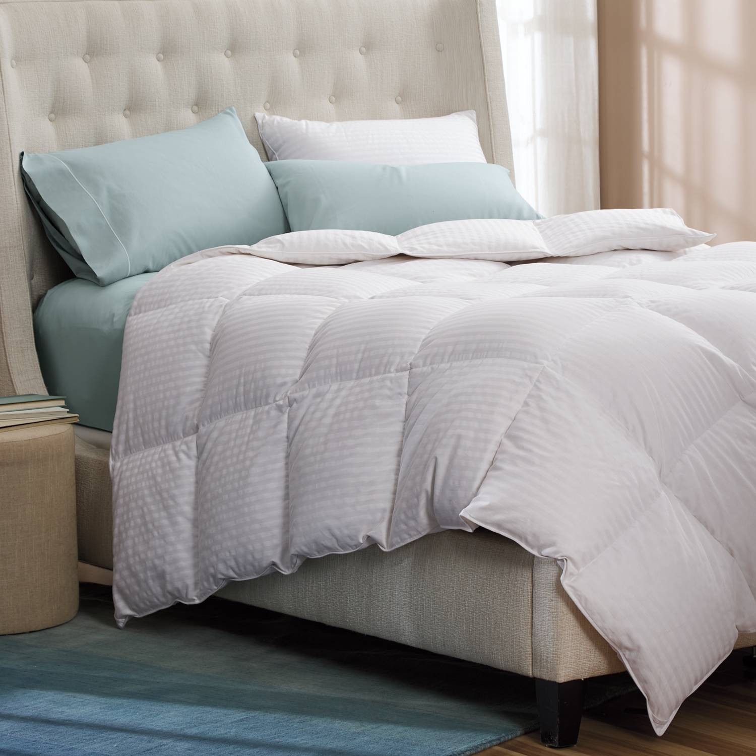 600 Fill Power Damask Stripe Down Comforter | Cuddledown