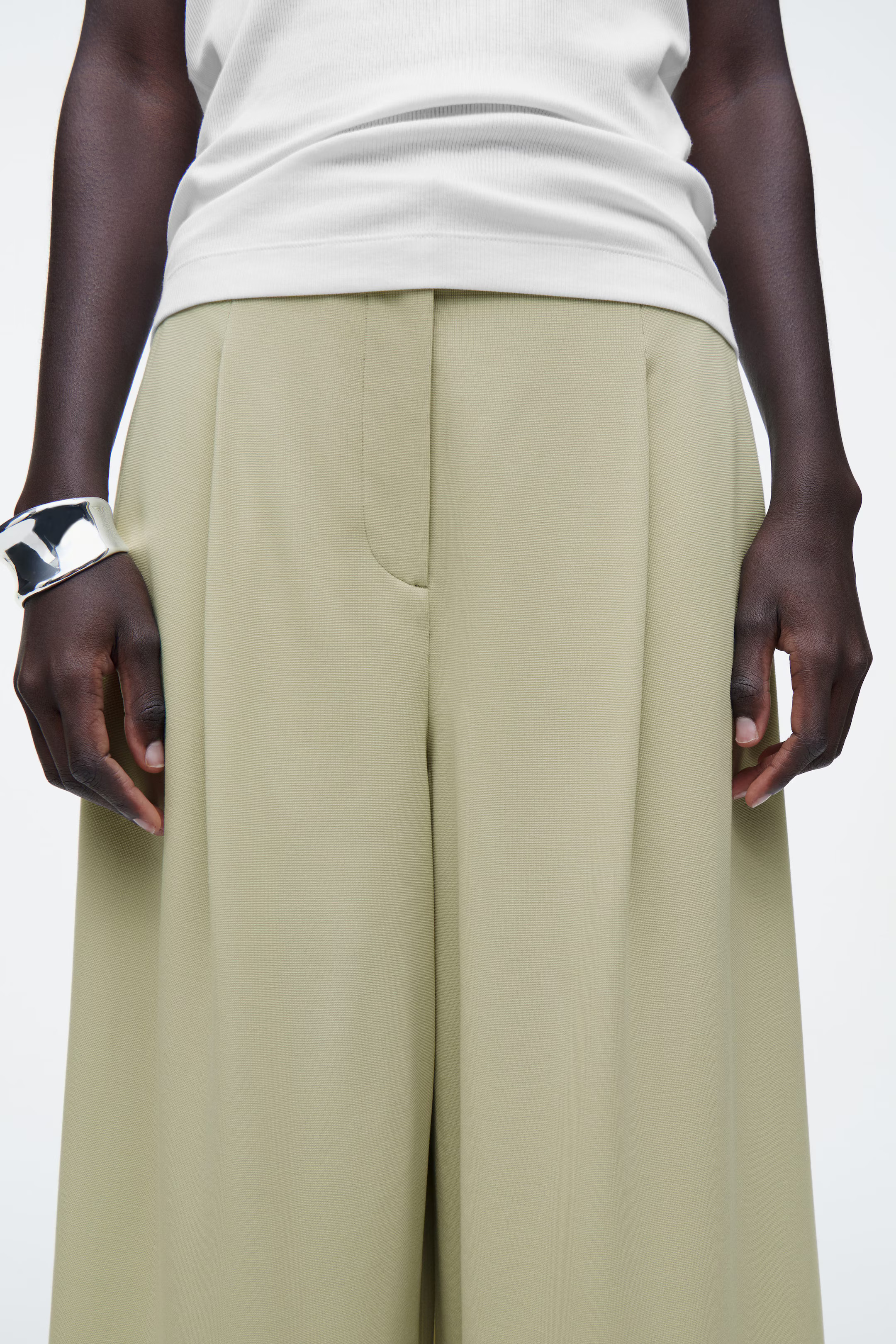 CROPPED WIDE-LEG PANTS - LIGHT GREEN | COS AU | COS (AU)