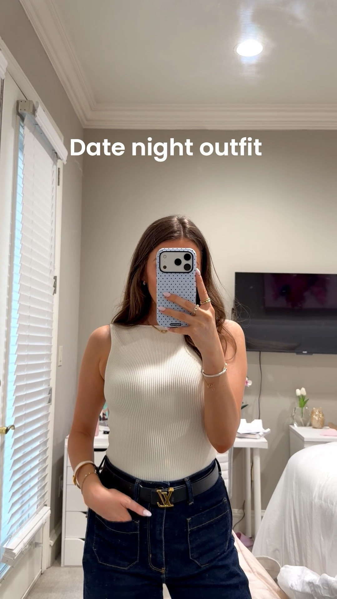 one of my favorite tops from @Aritzia 

Aritzia, Gorjana jewelry, spring outfit, date night outfits

#LTKootd #LTKSpringSale #LTKgrwm