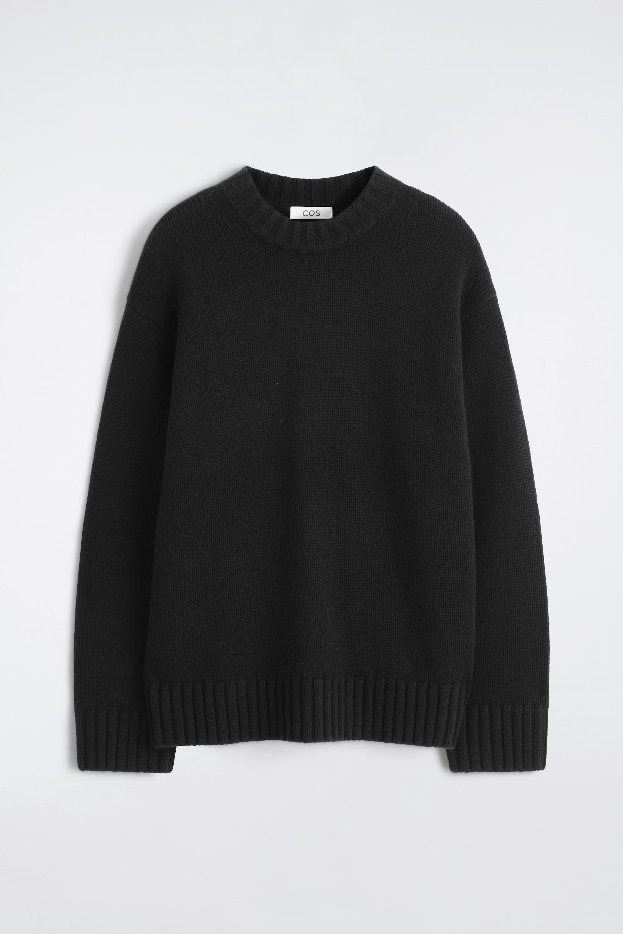 CHUNKY CASHMERE CREW-NECK JUMPER - BLACK | COS GB | COS UK