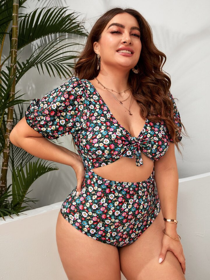SHEIN Swim Curve Summer Beach Plus Ditsy Floral Cut-Out Knot One Piece Swimsuit | SHEIN