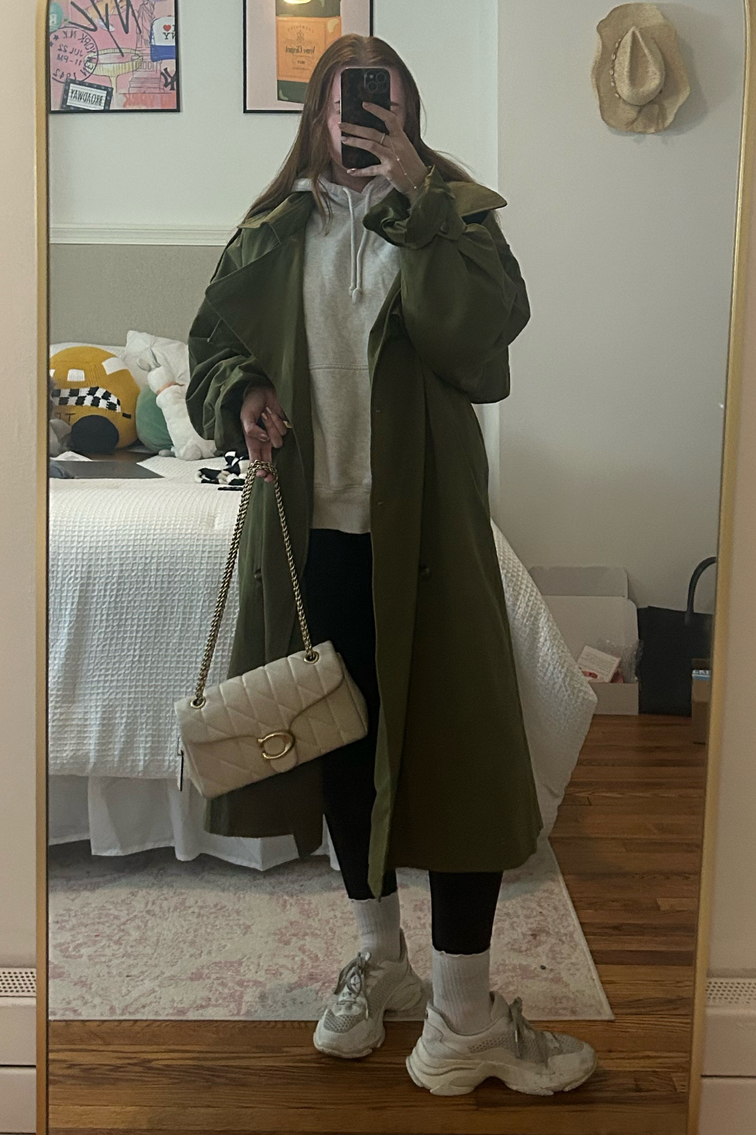Rainy Day OOTD

This trench is perfect for spring! 

#LTKFindsUnder100 #LTKSeasonal #LTKWatchNow