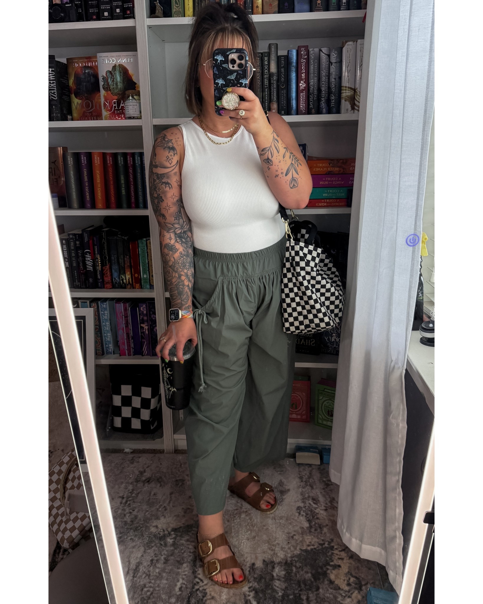 OOTD for errands, books, & iced coffee ☕📚
These wide-leg pants are everything—breezy, comfy, and cute with a fitted tank + checkerboard accessories. Linked it all in my LTK because y’all need these pieces in your rotation!
#LTKStyle #LTKfit #MidsizeFashion #OOTD #CasualStyle #SummerOutfit #LTKUnder50 #BookishStyle #EverydayLook #WeekendVibes 

#LTKMidsize #LTKStyleTip #LTKSaleAlert