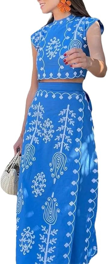 THLAI Women's Bohemian Floral Printed 2 Piece Set Crop Tank Top & Beach Party Maxi Dress Set Outf... | Amazon (US)