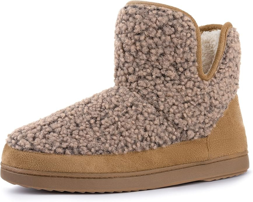 RockDove Women's Fuzzy Fleece House Bootie Memory Foam Slipper with Rubber Sole | Amazon (US)