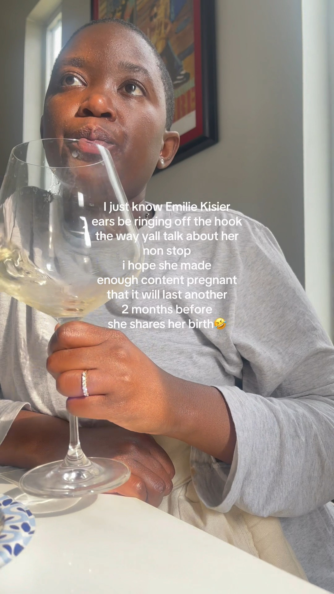 the wine glass that everybody is asking about 