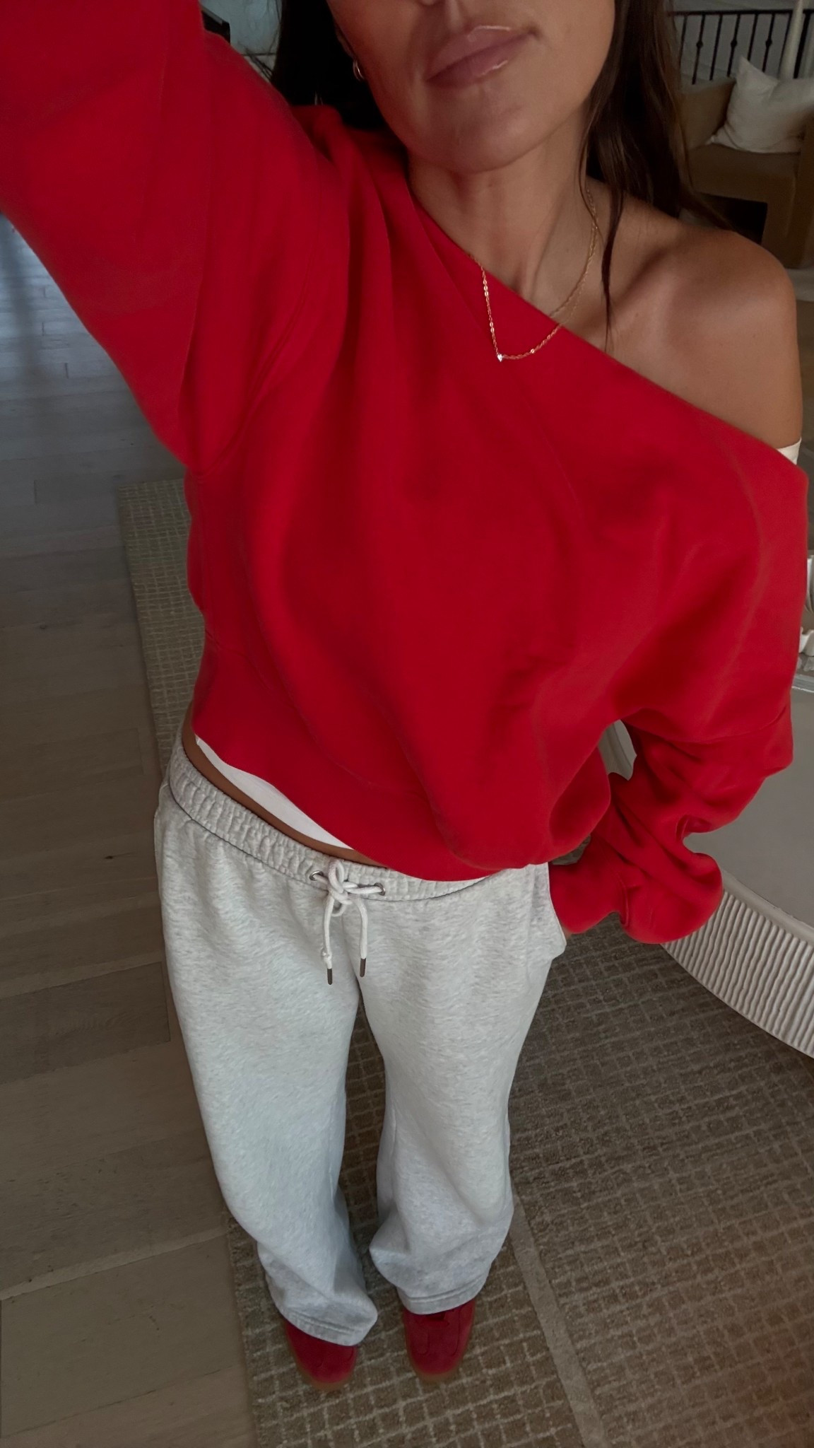My Abercrombie sweats outfit is on major sale starting today! So obsessed with this new red color!! ❤️ use code: AFFLEECE for extra 15% off sale price!

Wearing size small in sweatshirt & sweatpants 

Abercrombie sale, fall outfit, fall fashion, red sweatshirt, holiday sweatshirt 

#LTKSeasonal #LTKSaleAlert #LTKFindsUnder50