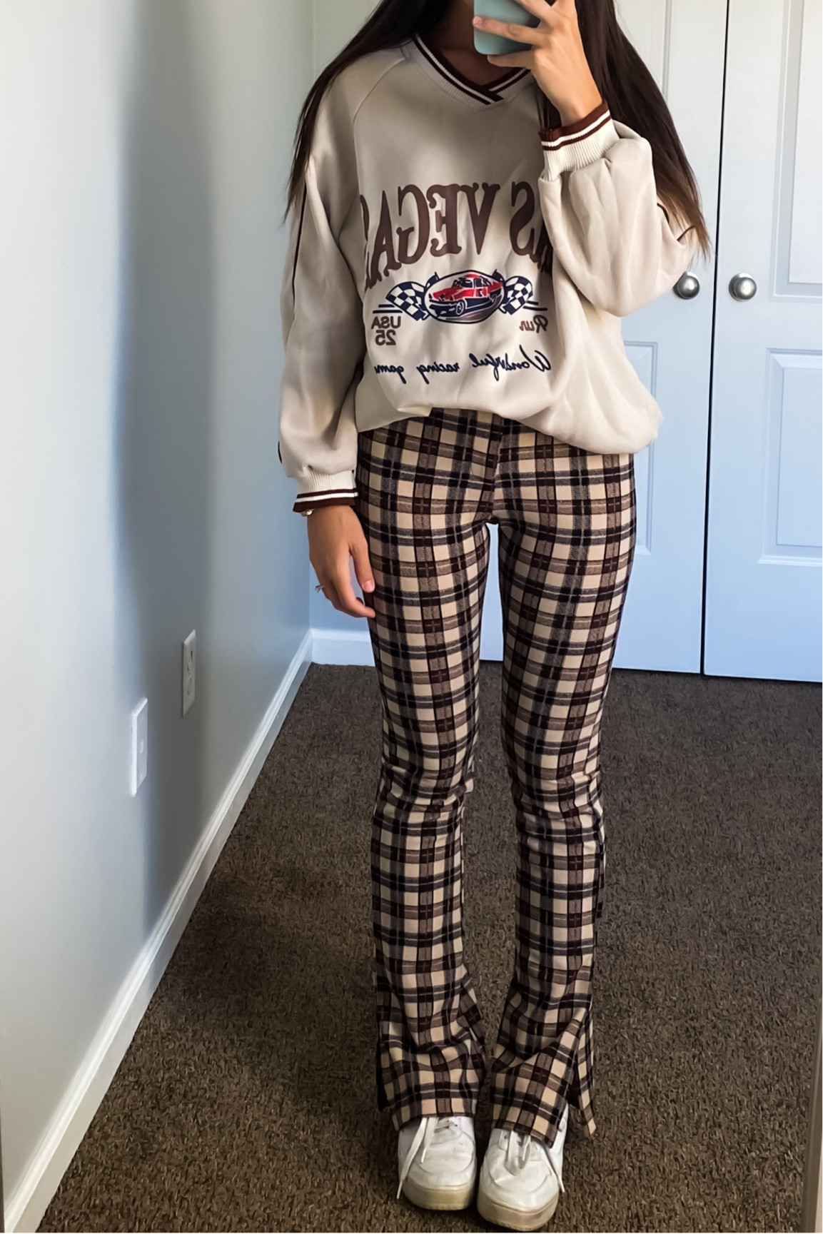 Groovy Y2K plaid flare pants (xs) and oversized sweater (s)



#LTKSeasonal #LTKU #LTKstyletip