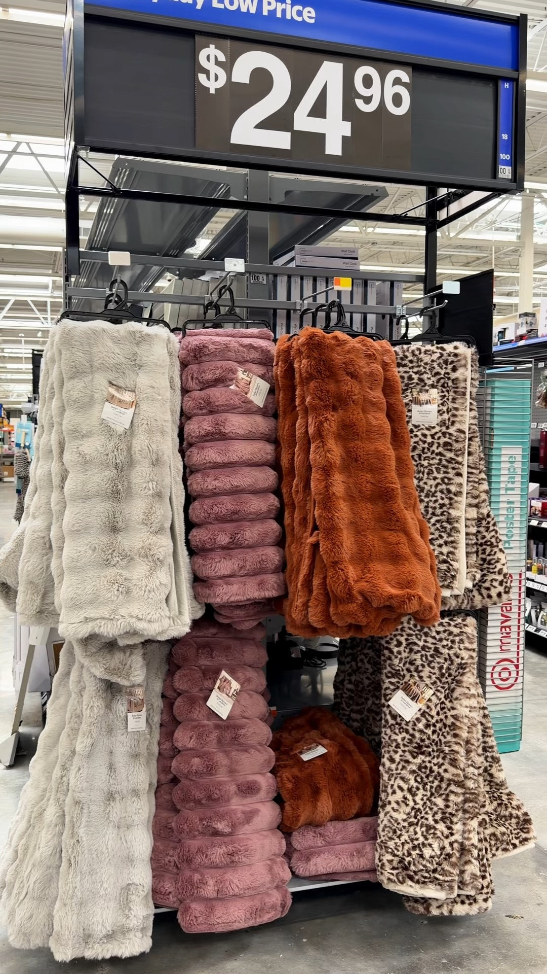 The best Walmart Faux Fur throw blanket

#LTKdayinmylife #LTKHome #LTKSeasonal