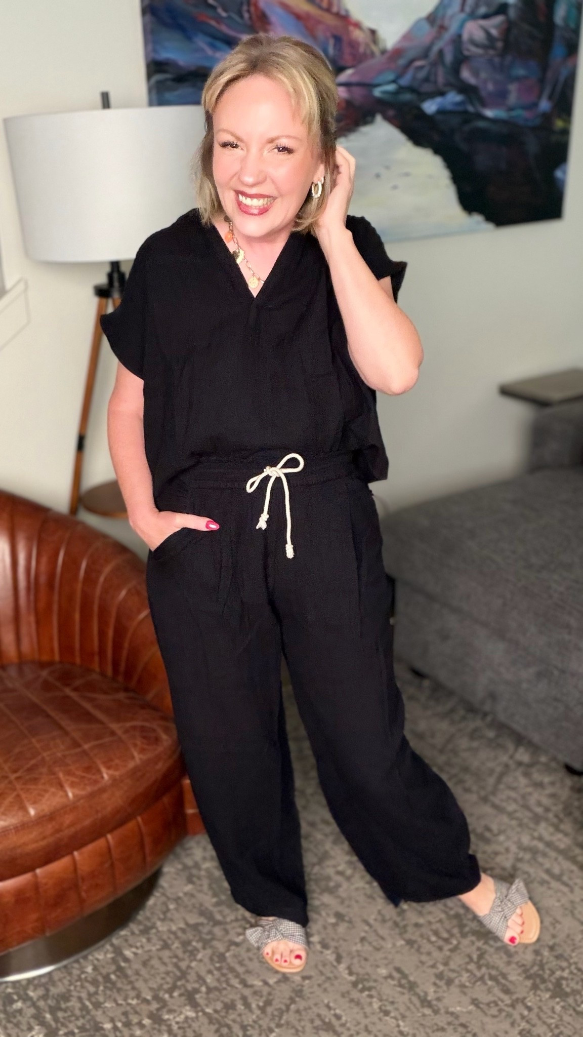 Size smalls in these crinkle gauze pieces from Old Navy

#LTKOver40 #LTKSaleAlert #LTKPetite