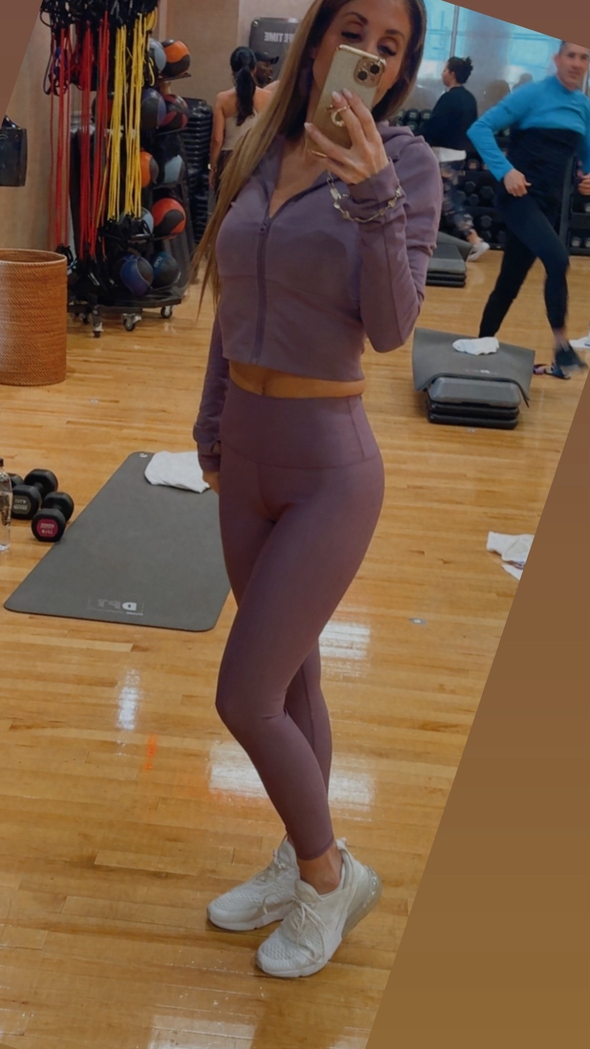 ✨Alo💜 @Alo Yoga @Nike US @TrueEnergy Socks 

#LTKActive #LTKfindsunder100 #LTKover40