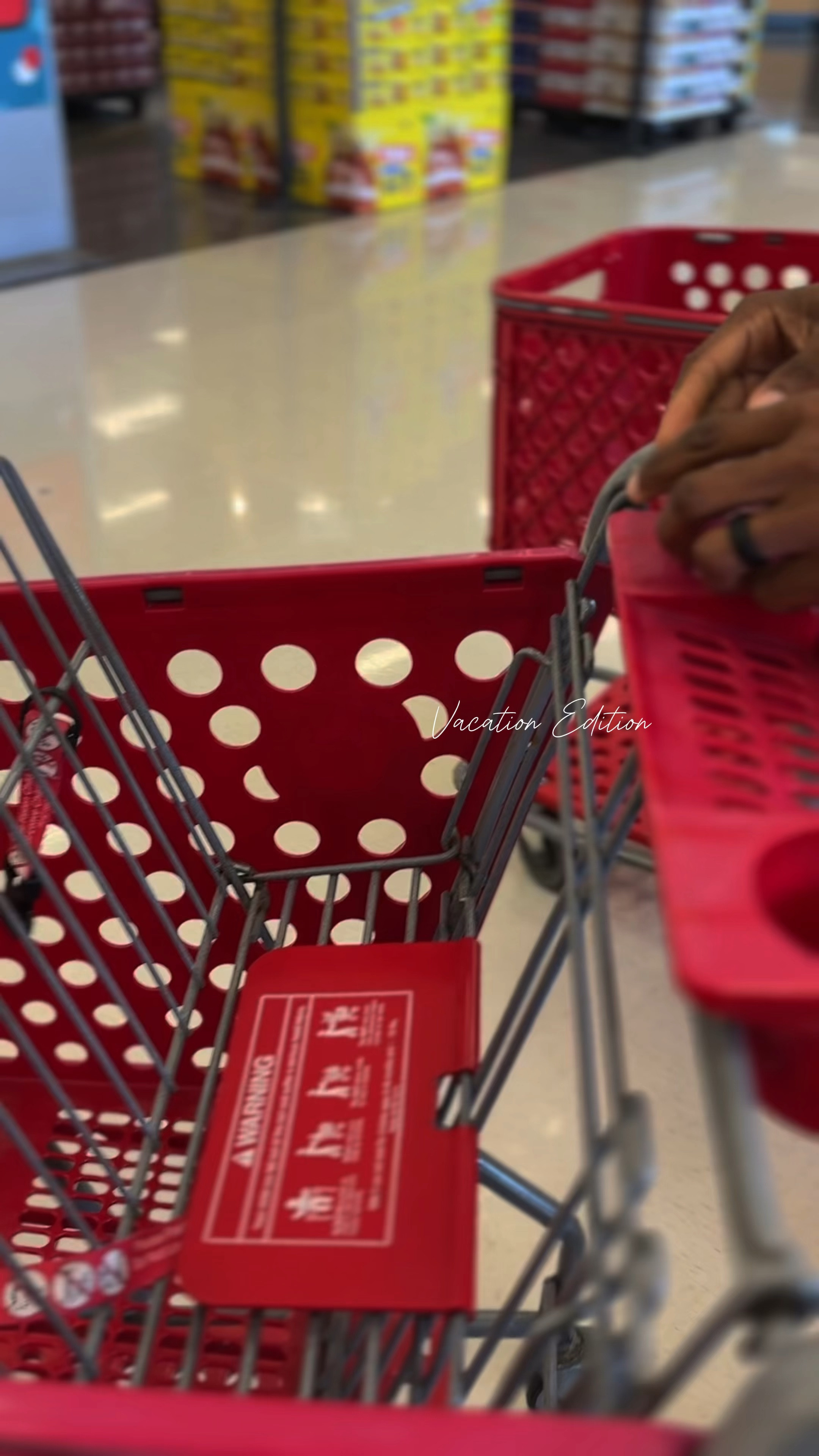 I just love a good 2 piece set. Summer is around the corner so that means vacations, vacations, vacations!!!!!! And we @target x @targetstyle never misses !!!!


#LTKStyleTip #LTKFindsUnder50 #LTKVideo