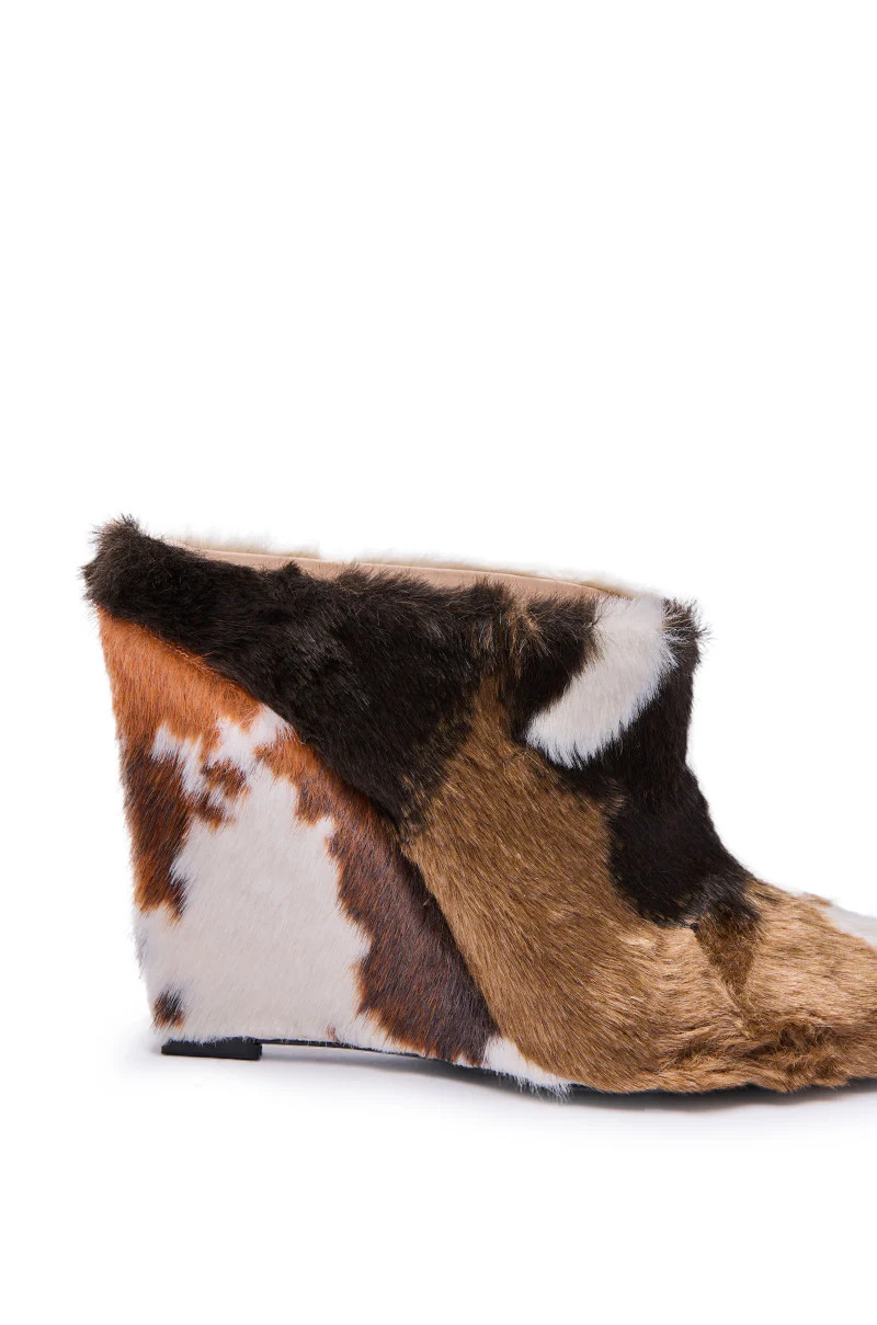 AZALEA WANG WAFIYA MULTI WEDGE COW PATTERN FURRY PUMP | AKIRA