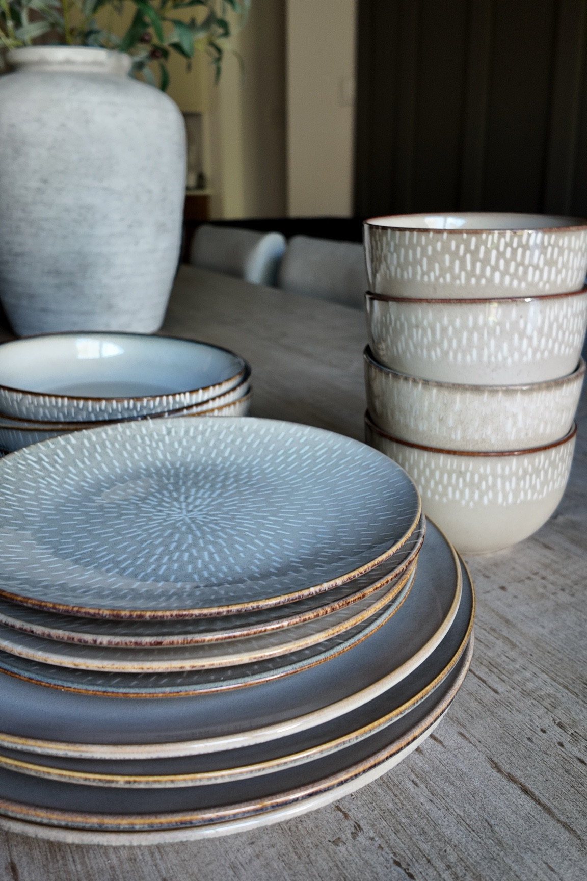 We purchased our 16 piece Gibson Elite Matisse dinnerware set a few years back and it has held up so well that we ended up buying a few more sets for hosting. We got ours from Walmart in the colors Beige! The best part is that it is 16 pieces for under $70!! 🍽️

#LTKHome #LTKFindsUnder100