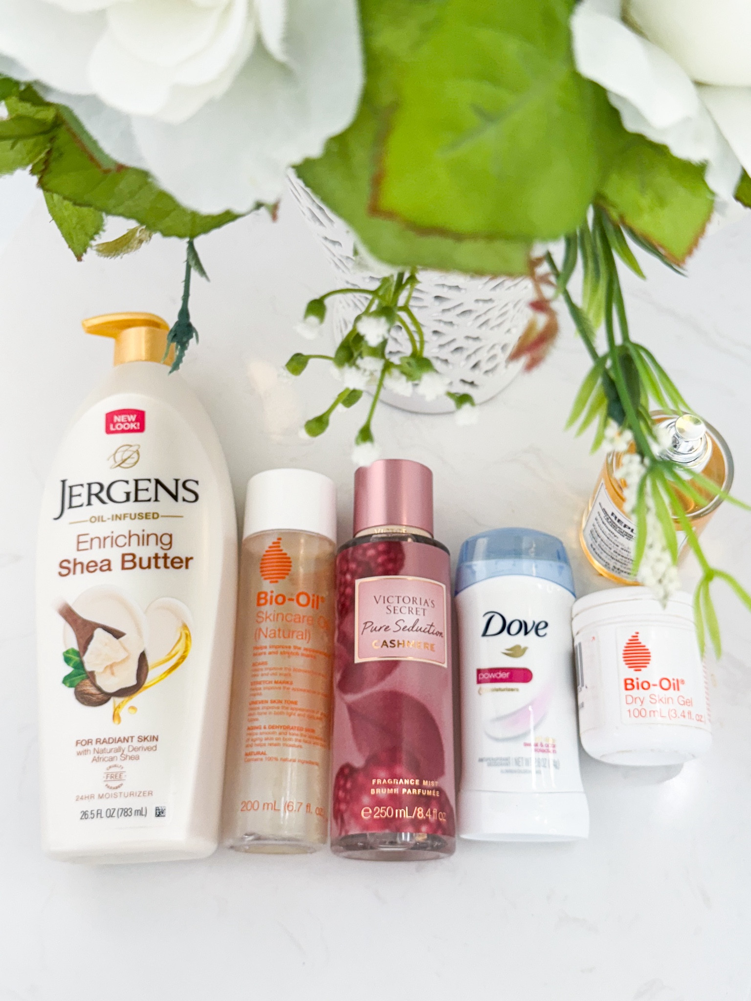 Selfcare Sunday. I always look forward to a Me-time and ofcourse taking the time to care for my skin. These products leave me with a glowy and good smelling body 👌

#LTKfindsunder50 #LTKbeauty #LTKitbag