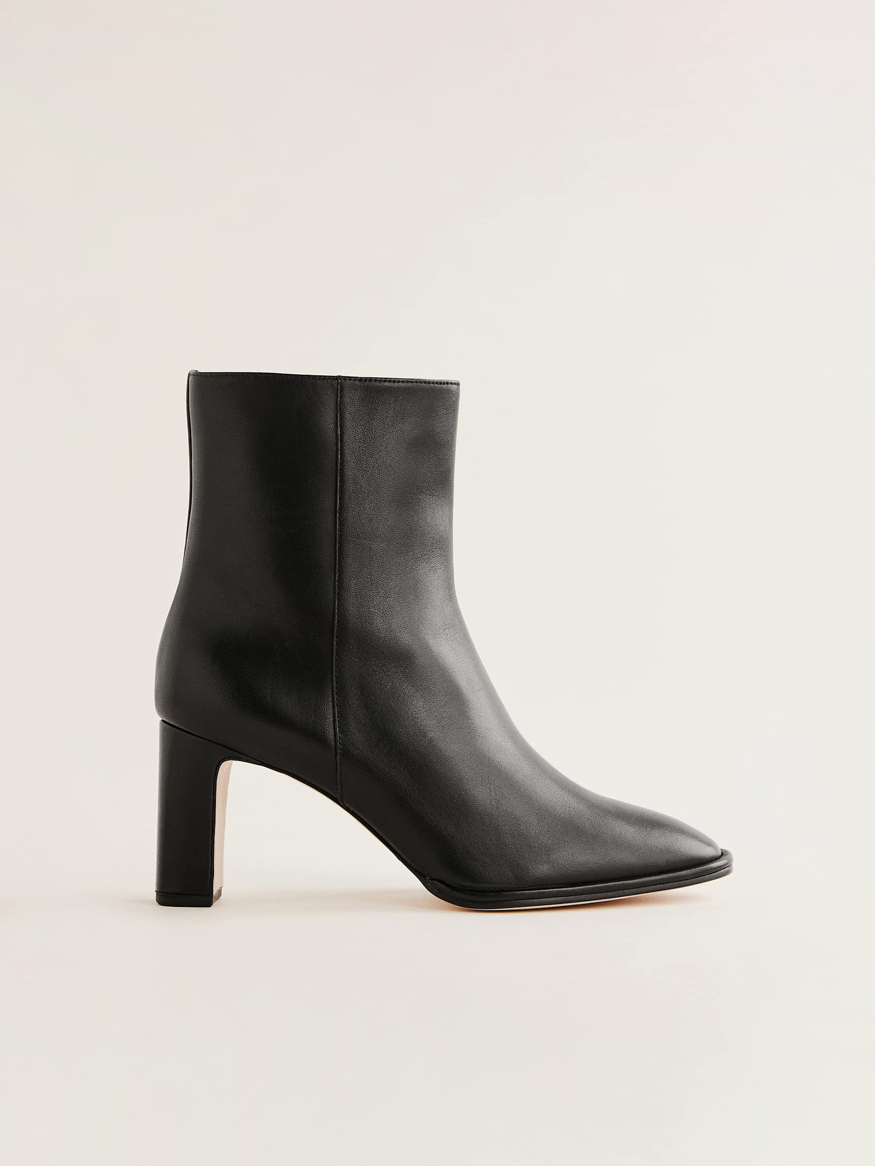 Gillian Ankle Boot | Reformation (Global)