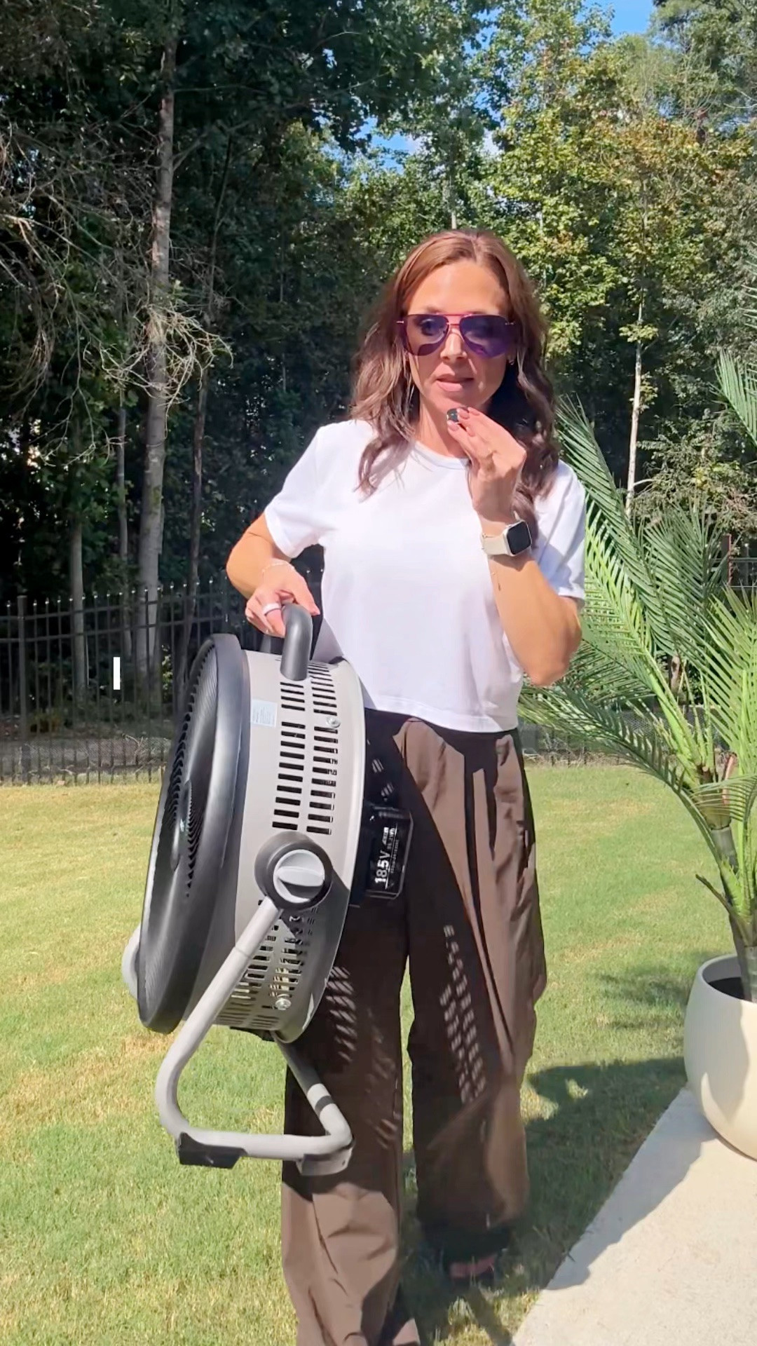 If you’re anything like me and need actual airflow when you’re outside, working out in the garage, or sitting through a sporting event, let me introduce you to this 20-inch cordless industrial fan.

Because those tiny portable fans that barely move air? No thank you.

This has 6 speeds, powerful airflow, up to 30 hours of rechargeable battery life, and a 180° adjustable tilt head.

And since it’s cordless, I’m not dragging extension cords all over my backyard.

#SummerEssentials
#OutdoorLiving
#PortableFan
#SportsMomLife
#GeorgiaHeat
#AD