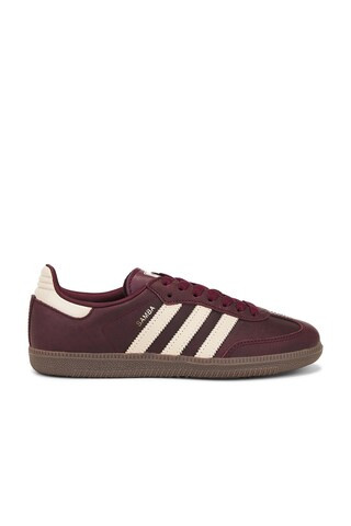 adidas Originals SNEAKERS SAMBA OG in Maroon Crystal Sand & Gold Metallic - Wine. Size 5.5 (also in 5, 6.5). | FWRD 