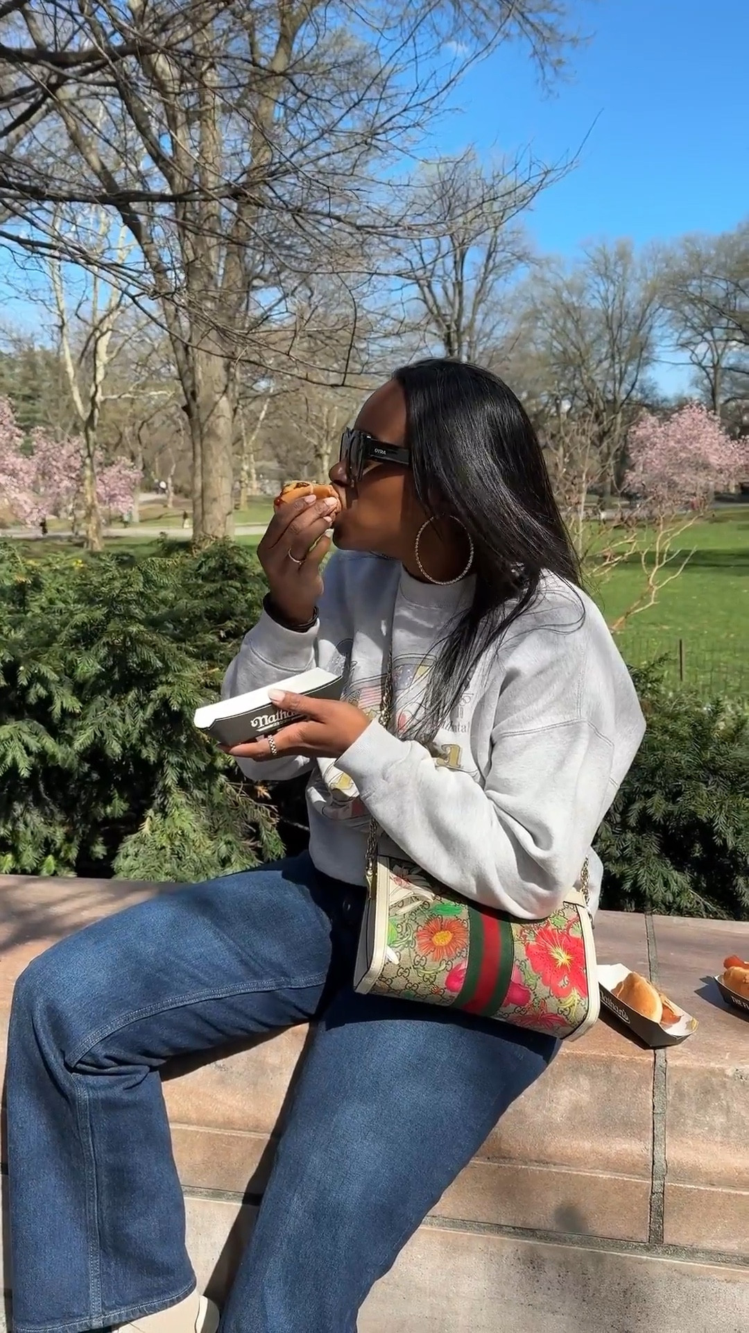 Can never pass up a hotdog at Central Park! 🌭

#LTKdayinmylife #LTKmomlife #LTKootd