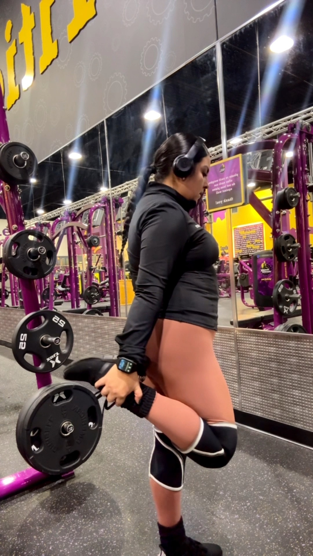 Nothing like getting a good workout in before the big Black Friday sales 

Shop all my gym essentials as they’re on sale 

#ltkactive #blackfriday #amazondeals #amazonblackfriday #amazonfind 


#LTKfitnessgoals #LTKGiftGuide #LTKmomlife