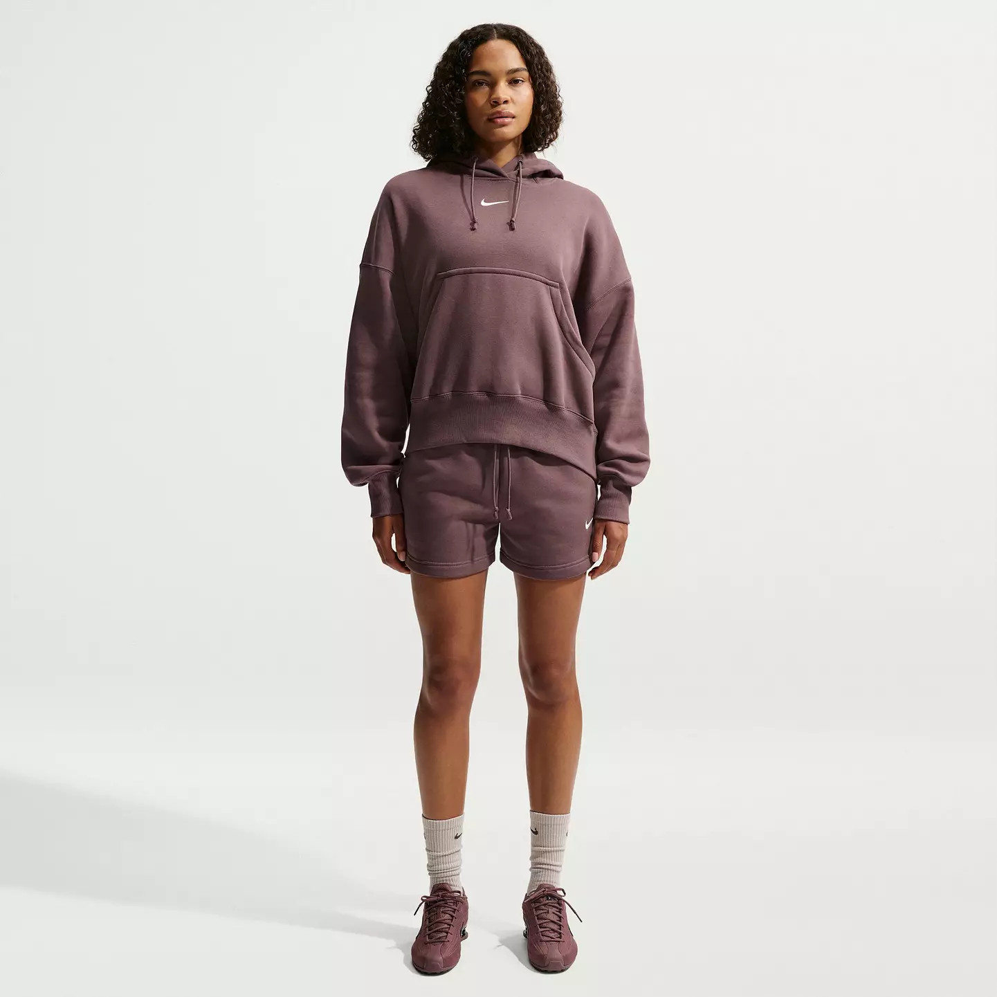 Nike Women's Sportswear Phoenix Fleece Mid-Rise 4" Shorts | DICK'S Sporting Goods
