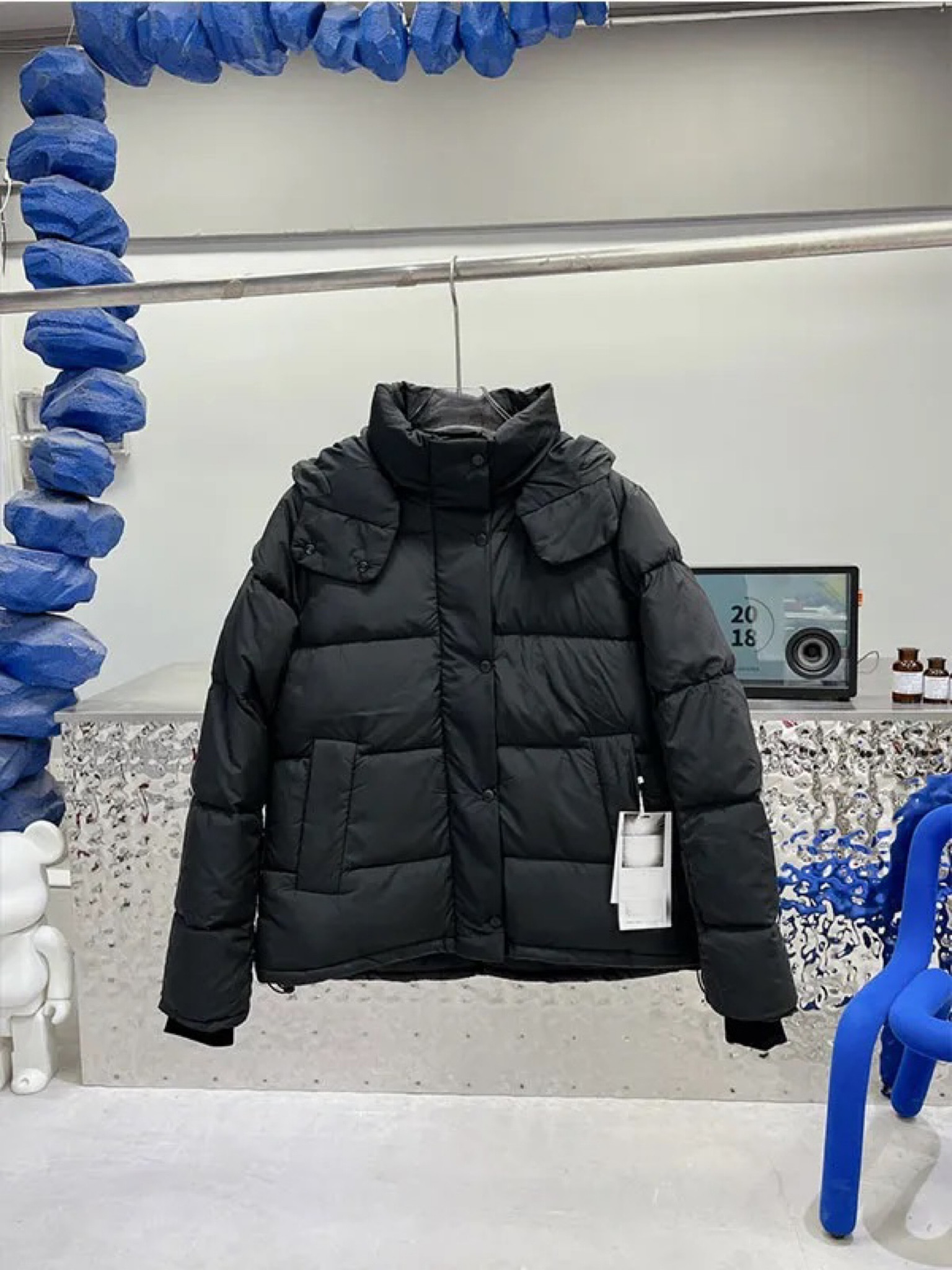 Dhgate Lulu jacket 

#LTKGiftGuide