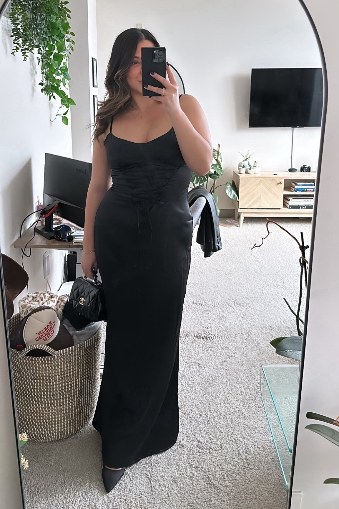 Wedding Guest Dress / Winter Party Dress
I love this dress from Princess Polly. The “corset” lace detail is only in the front and adjustable. It does really create a beautiful shape though. It’s fitted to the body but not skin tight which makes it fall very beautifully on the body. So nice for a black tie wedding 🖤🖤

#weddingguest #blacktiewedding #winterwedding #winteroutfit #partydress #winterfashion #corset #blacktiedress #princesspolly

#LTKwedding #LTKparties #LTKfindsunder100