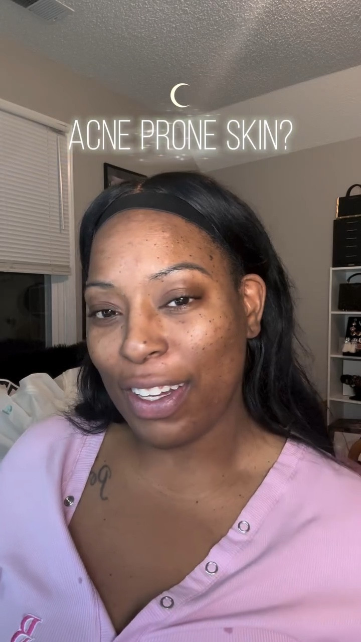 Beauty Is Her Name | Acne Prone Skin? SAVE THIS! 
--- 
Tried this routine for about 25 days to gauge improvement in my hormonal acne and 10/10 recommend. Some Tips: w/ retinol, use in the evenings only to let the product absorb and work on your skin uninterrupted; start 2x per week and increase with skin tolerance. Dermaplane 1x per week for best results.
---
@makeuperaser Cloth
@blume Clear Skin Kit: Acne Essentials
@michaeltoddbeauty Sonicsmooth
@dermalogica Multi-Active Toner
@kiehls Truly Targeted Acne Clearing Solution + Creamy Eye Treatment w/Avocado
@firstaidbeauty Retinol Complex Serum
@eosproducts Cashmere Lip Butter

#LTKBeauty #LTKFindsUnder50 #LTKSaleAlert
