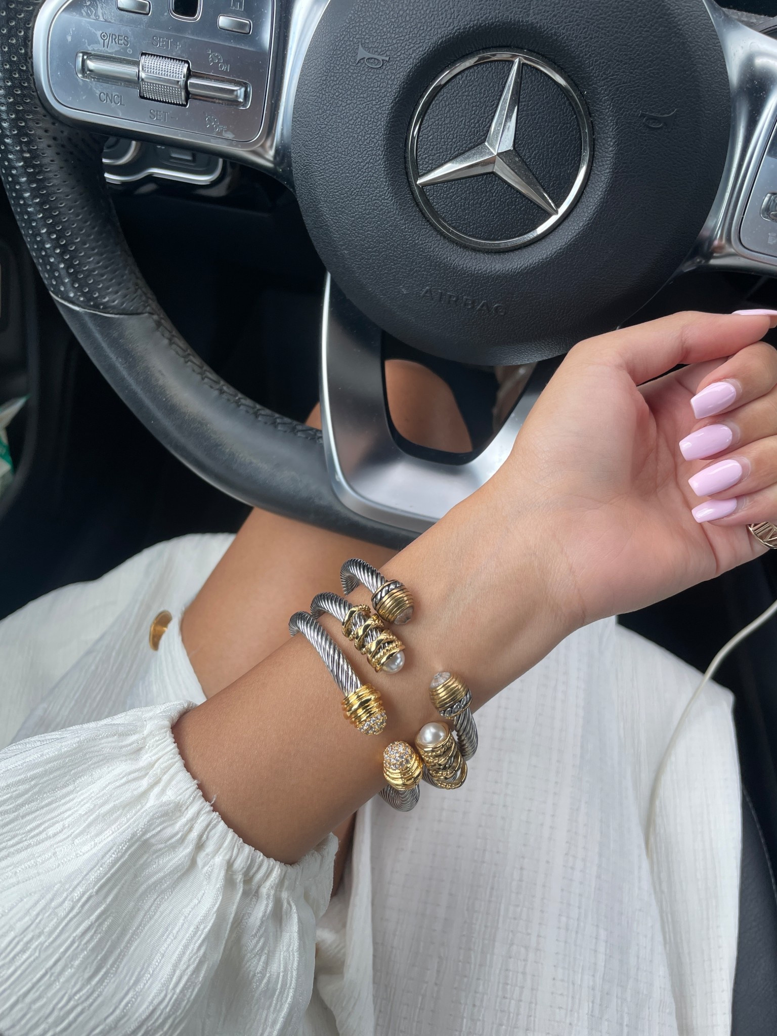 All 3 of my David Yurman inspired bracelets are $21 all together, a great SHEIN find 💘 I’m wearing ballet pink on my nails in DND601



•••

Gift ideas bracelets bracelet set bracelet cuff David yurman cuffs David yurman cable bracelet David yurman silver bracelet inexpensive jewelry SHEIN jewelry SHEIN bracelet SHEIN gift pink nails stocking stuffer gift stocking stuffers pink gel polish pink gel nails small gift idea 