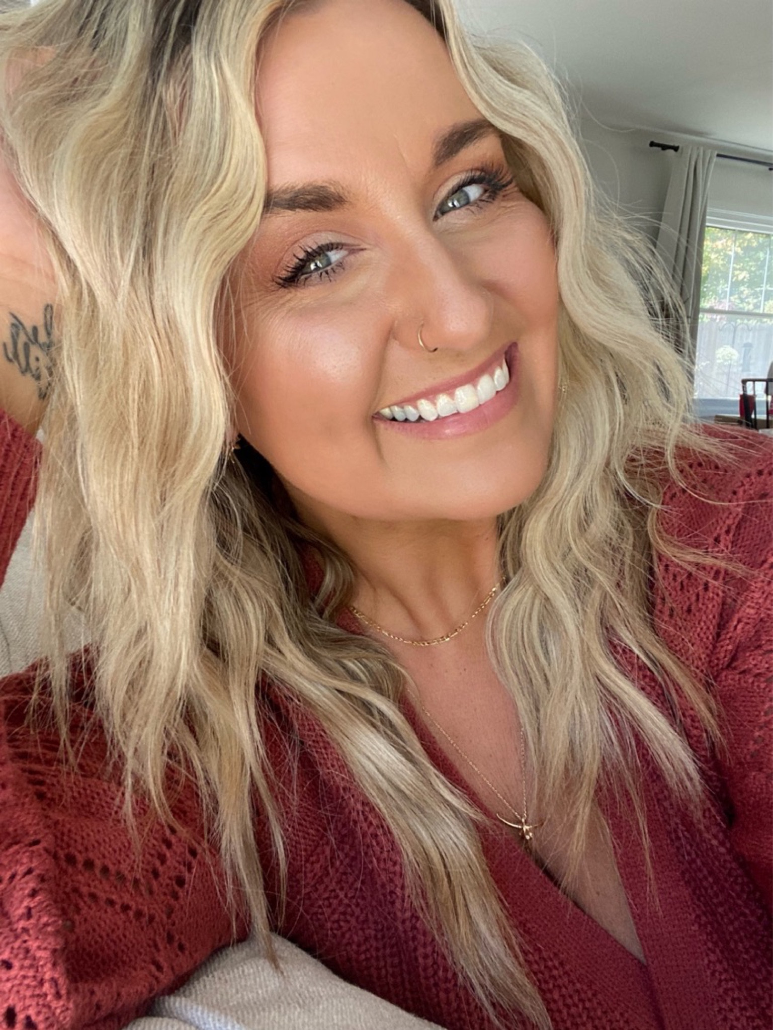 Eyes: 
Shade Playful on inner corner and under brow bone
Shade passion on outer eyelid into crease
Shades Sensual and Nightfall blended into crease
Shade Temptress under lower lash line

Shape Tape glow wand in Sunbeam
Cream bronzer in Grace Bay
Cream Blush in pink sky
Lip creme in Soft Rose
Lip Plump in Peachy Beige