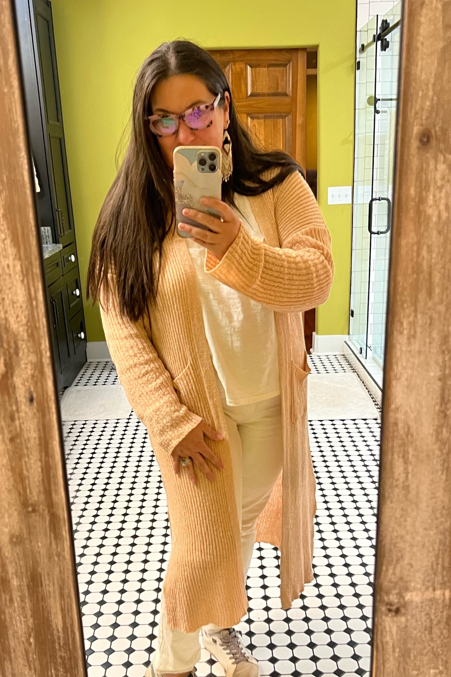 I’m blushing over this cardigan
Gearing up for all the Pink! 


#LTKstyletip #LTKSeasonal #LTKfindsunder50