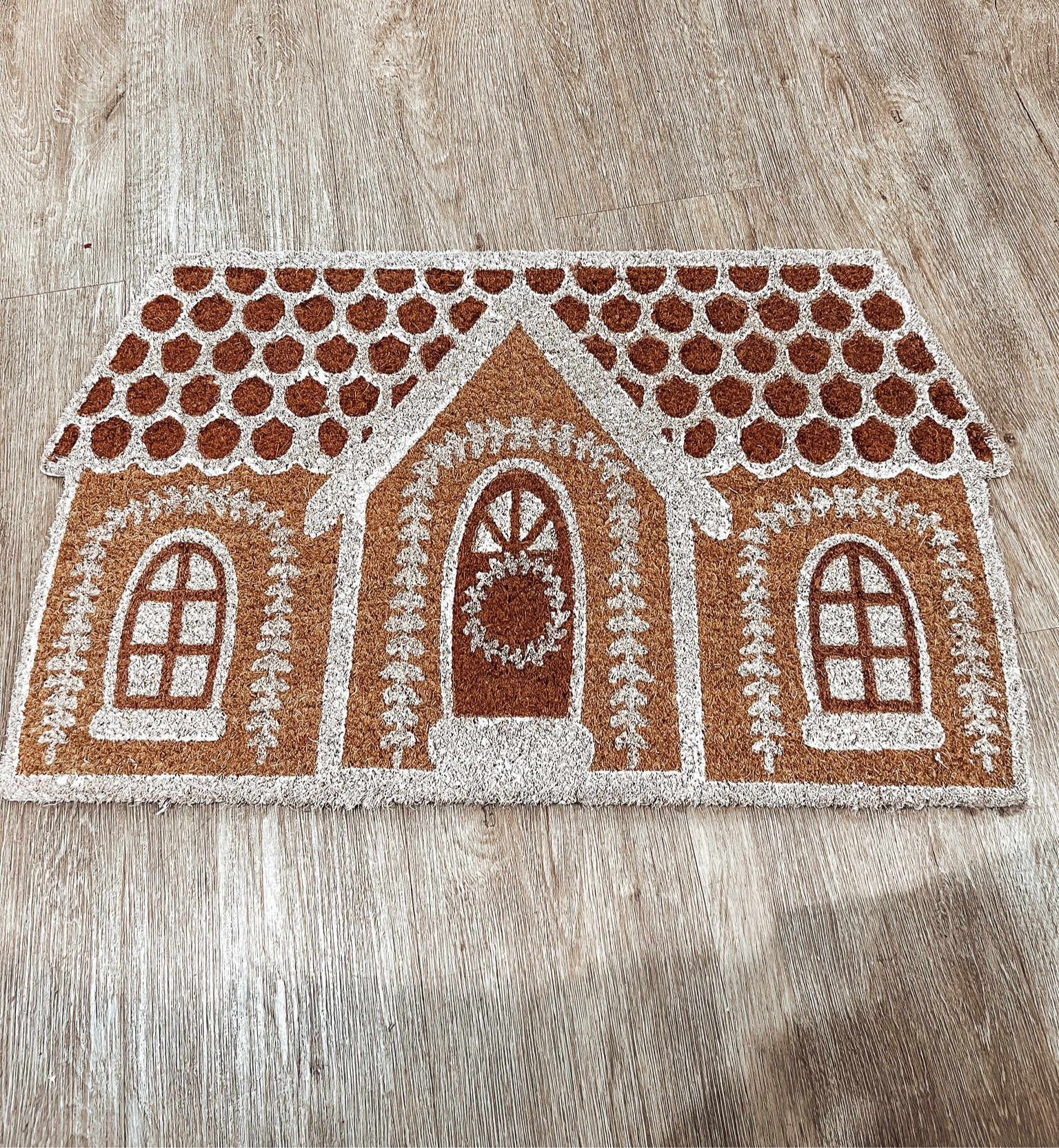 Perfect dupe for the Anthropologie Gingerbread doormat! 

#LTKHoliday #LTKhome #LTKSeasonal