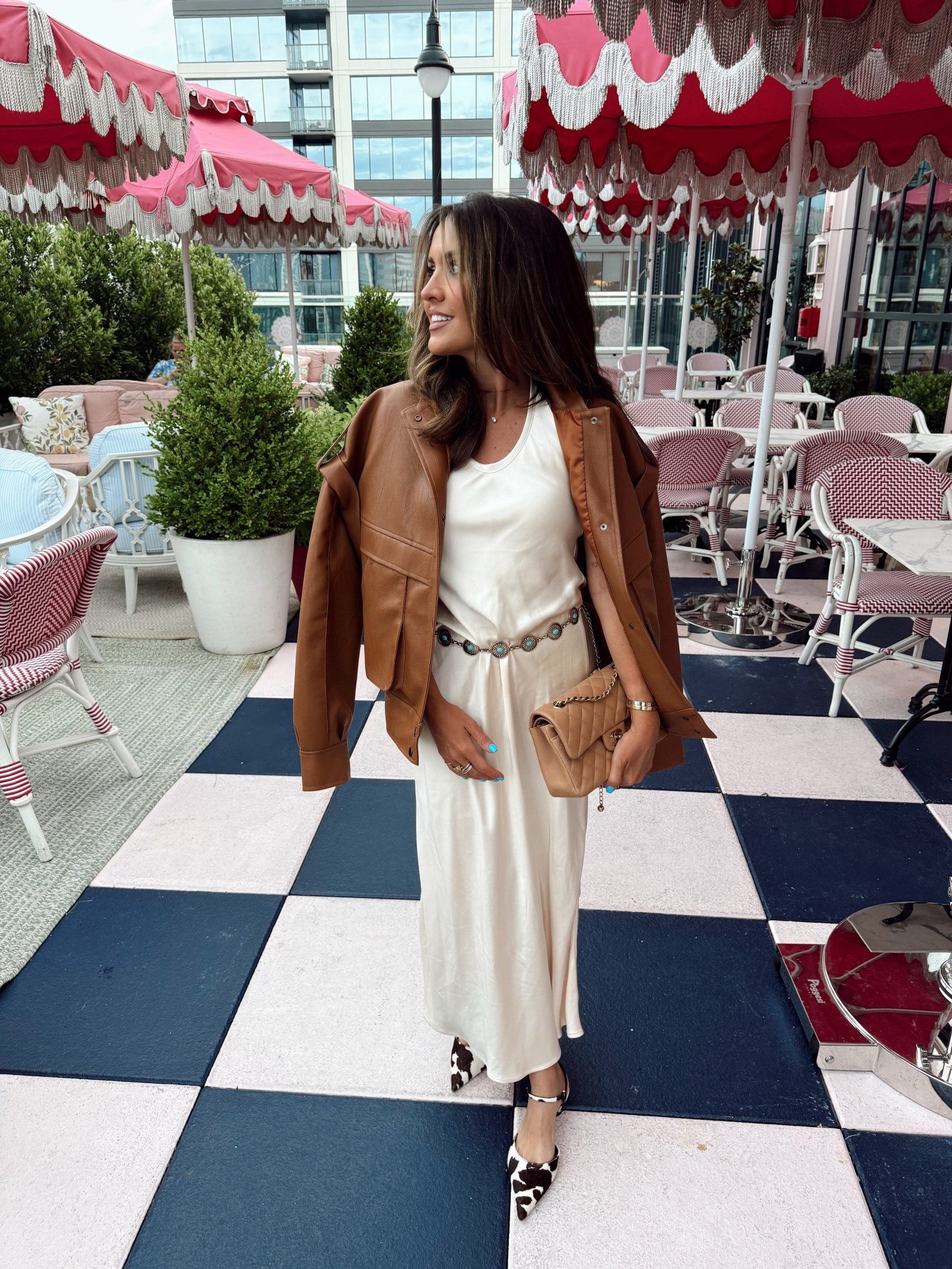 Day one Nashville outfit!

nashville, nashville outfit, ootd, satin maxi dress, leather bomber jacket

#LTKPetite #LTKStyleTip