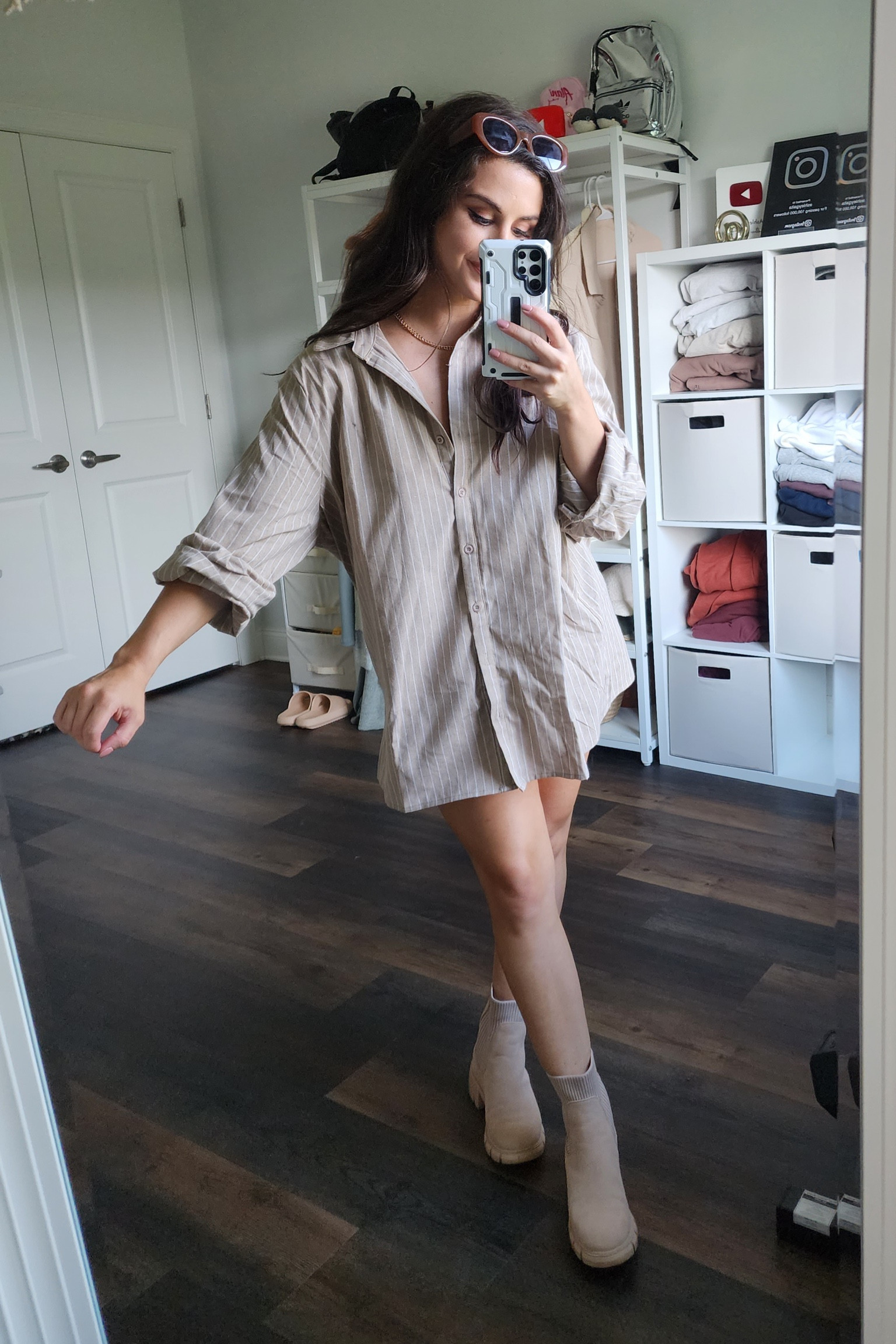 All about the nudes 🤎
Pretty Little thing oversized pinstripe shirt (must wear something underneath! ✨ 
Wearing small (true to size!) 



#prettylittlething #pltstyle #casualstyle #comfystyle #fallfashion #fallstyle #fallfinds 

#LTKSeasonal #LTKstyletip #LTKfit