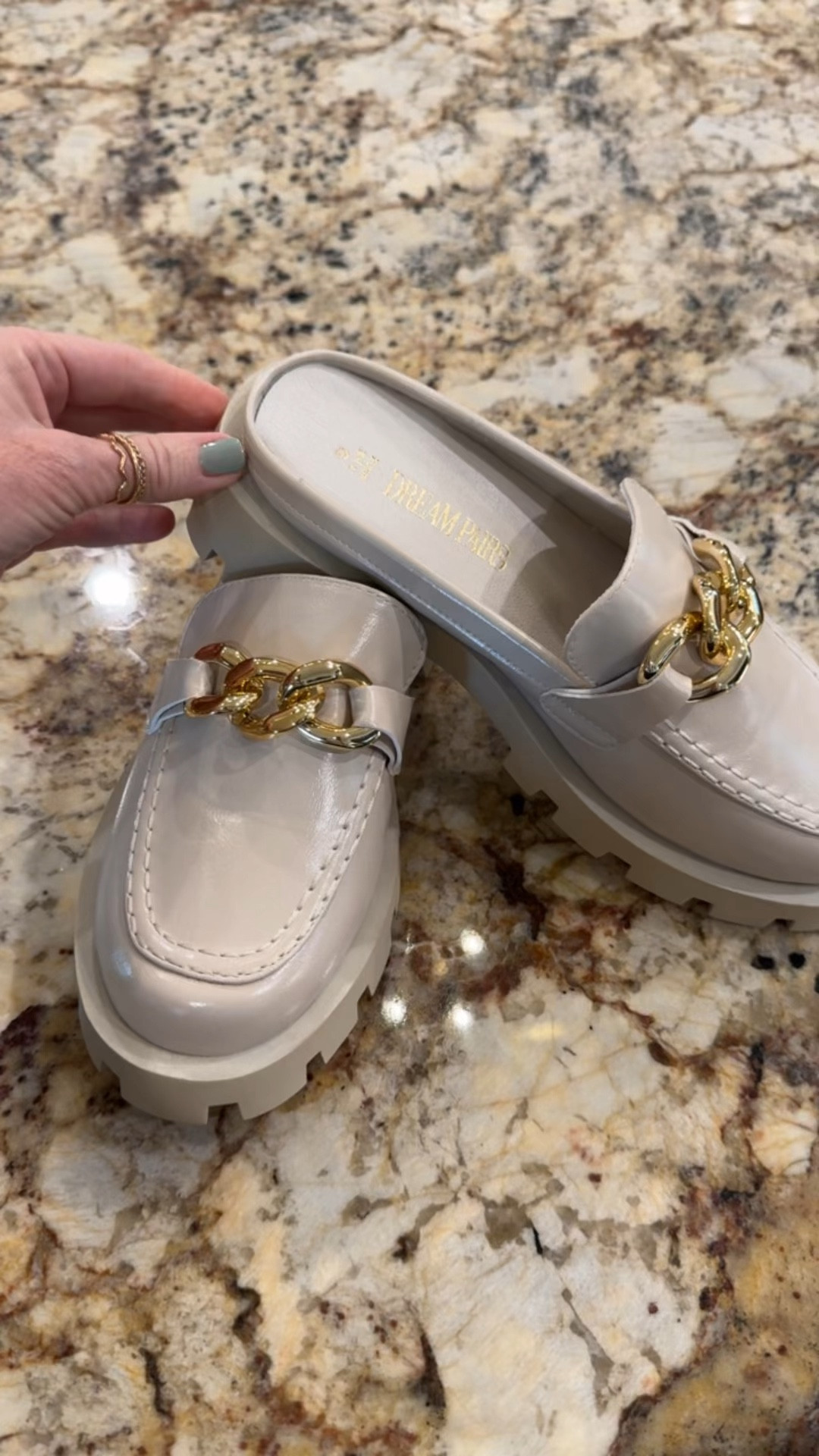 The cutest mules this season! 

#LTKWorkwear #LTKFindsUnder50 #LTKSeasonal