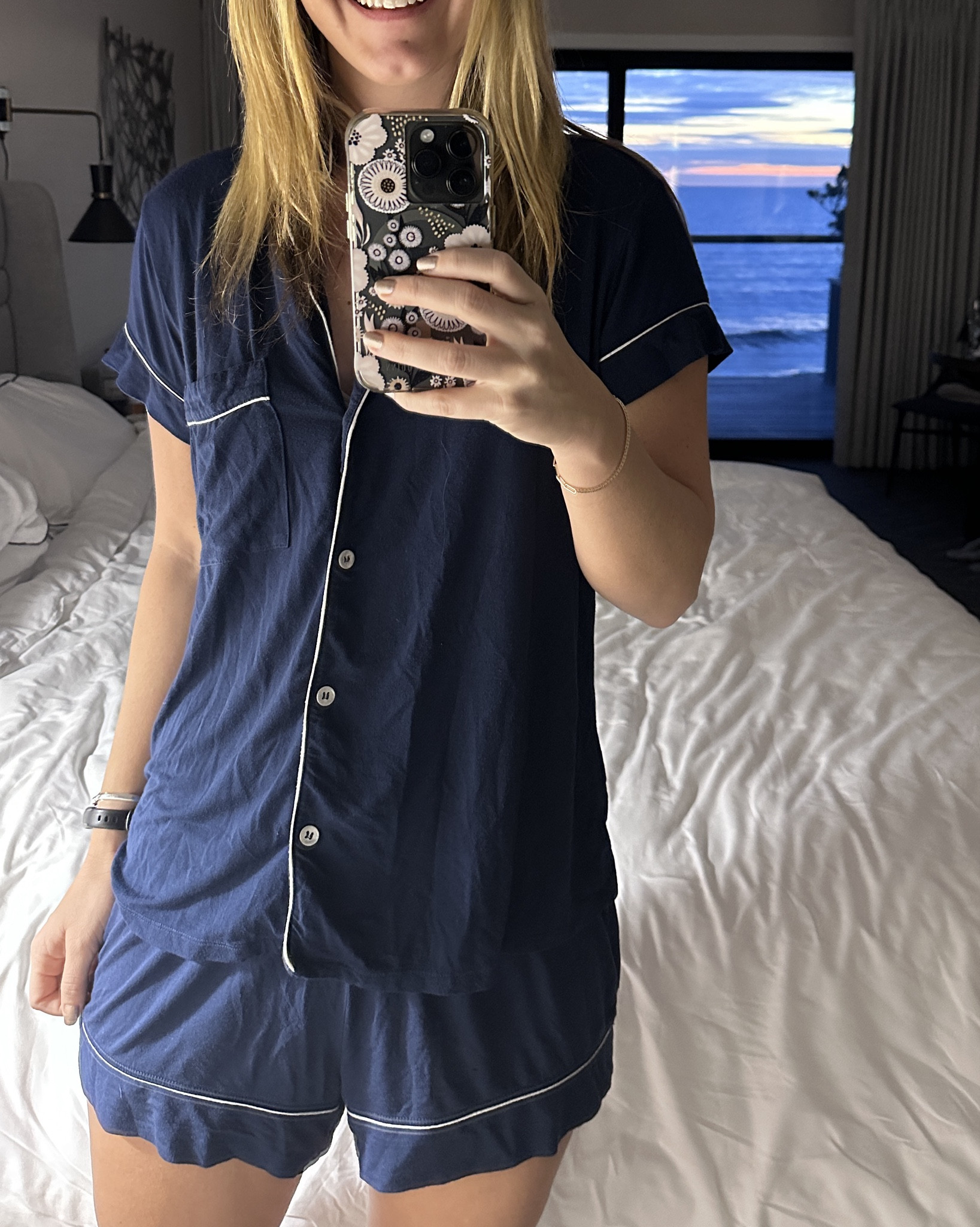 *the* comfiest pajamas for cozy season: now extra 20% for end of year sale. Use code SURPRISE20 for an additional 20% off. 
Eberjey.

#LTKSaleAlert #LTKmorningroutine #LTKdayinmylife