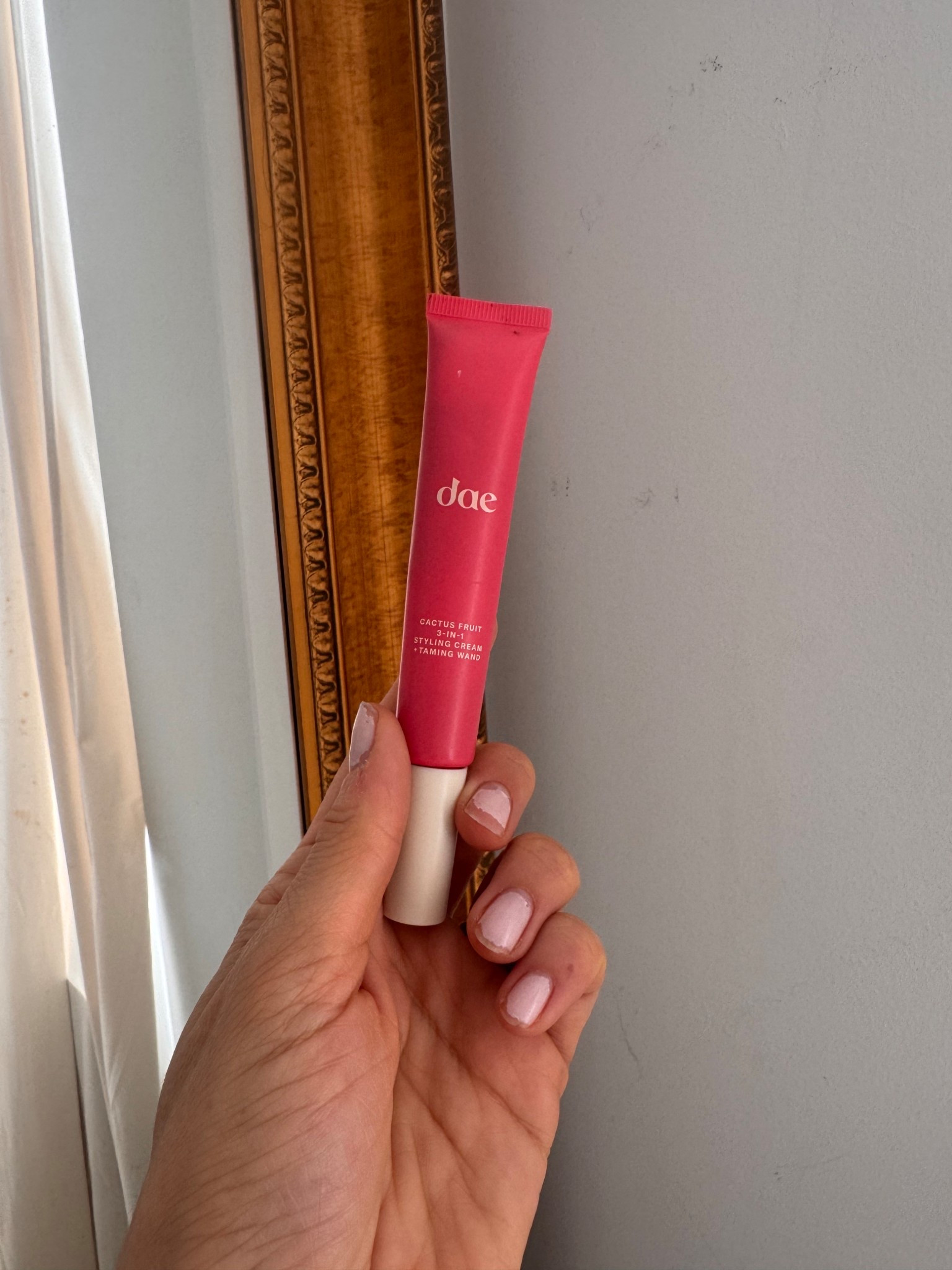 The best flyaway wand from Dae 

#LTKBeauty #LTKgrwm #LTKmomlife