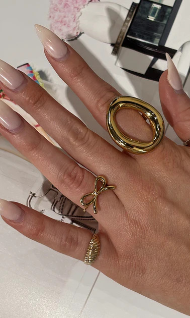 Feminine Ring | Calypso Boutique