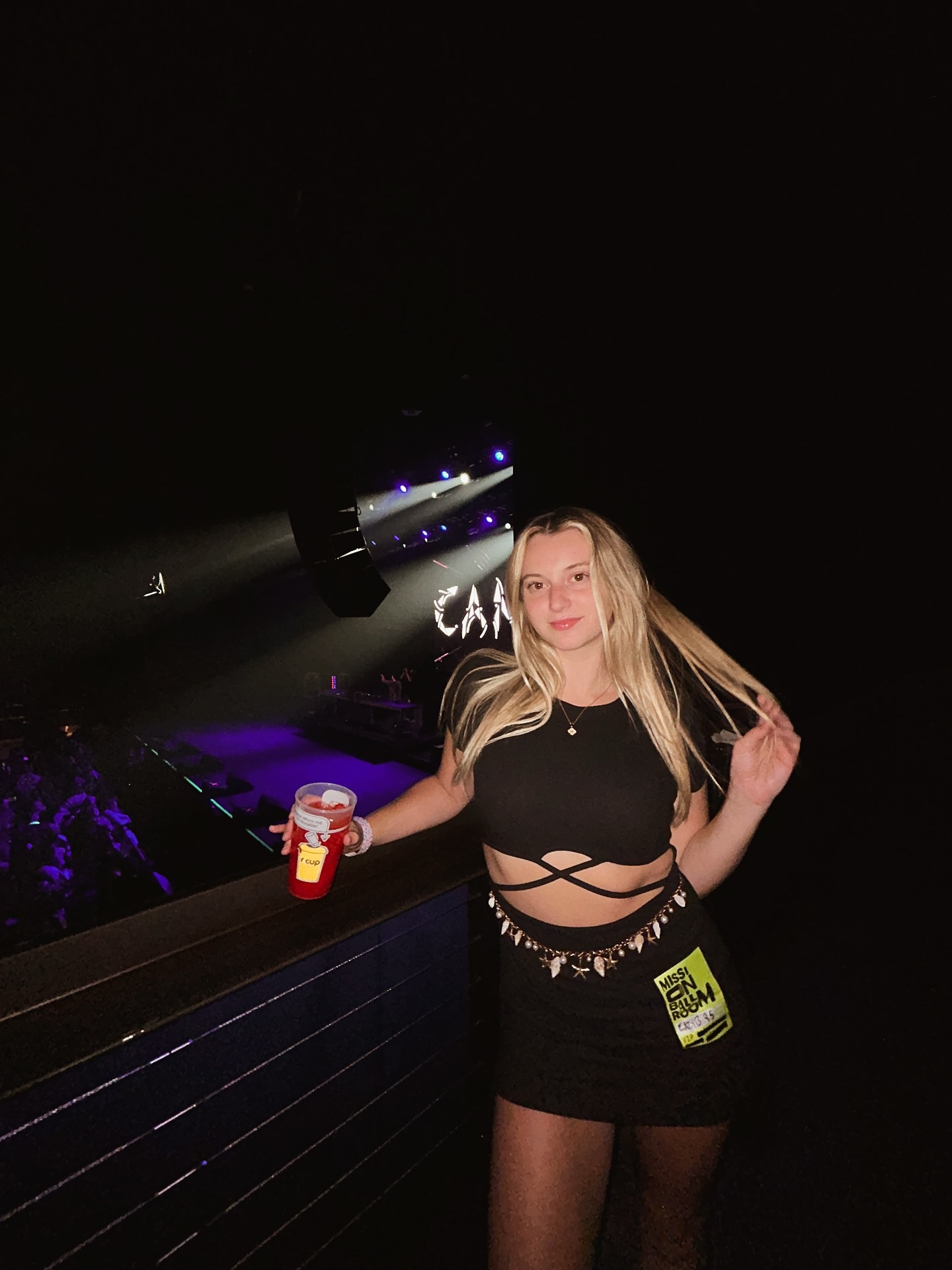 another concert in the books lfg

#LTKStyleTip #LTKParties #LTKFindsUnder50